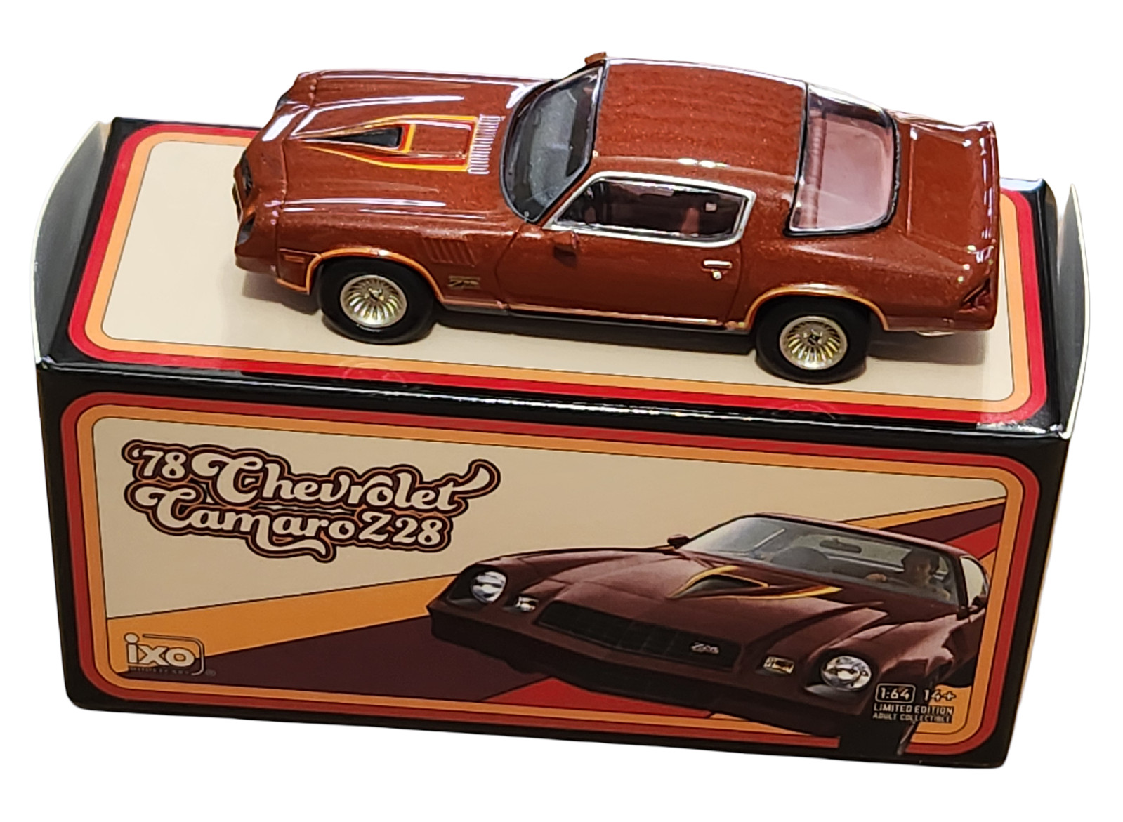 IXO America 1:64 1978 Chevrolet Camaro Z28 Carmine Metallic IA002B003
