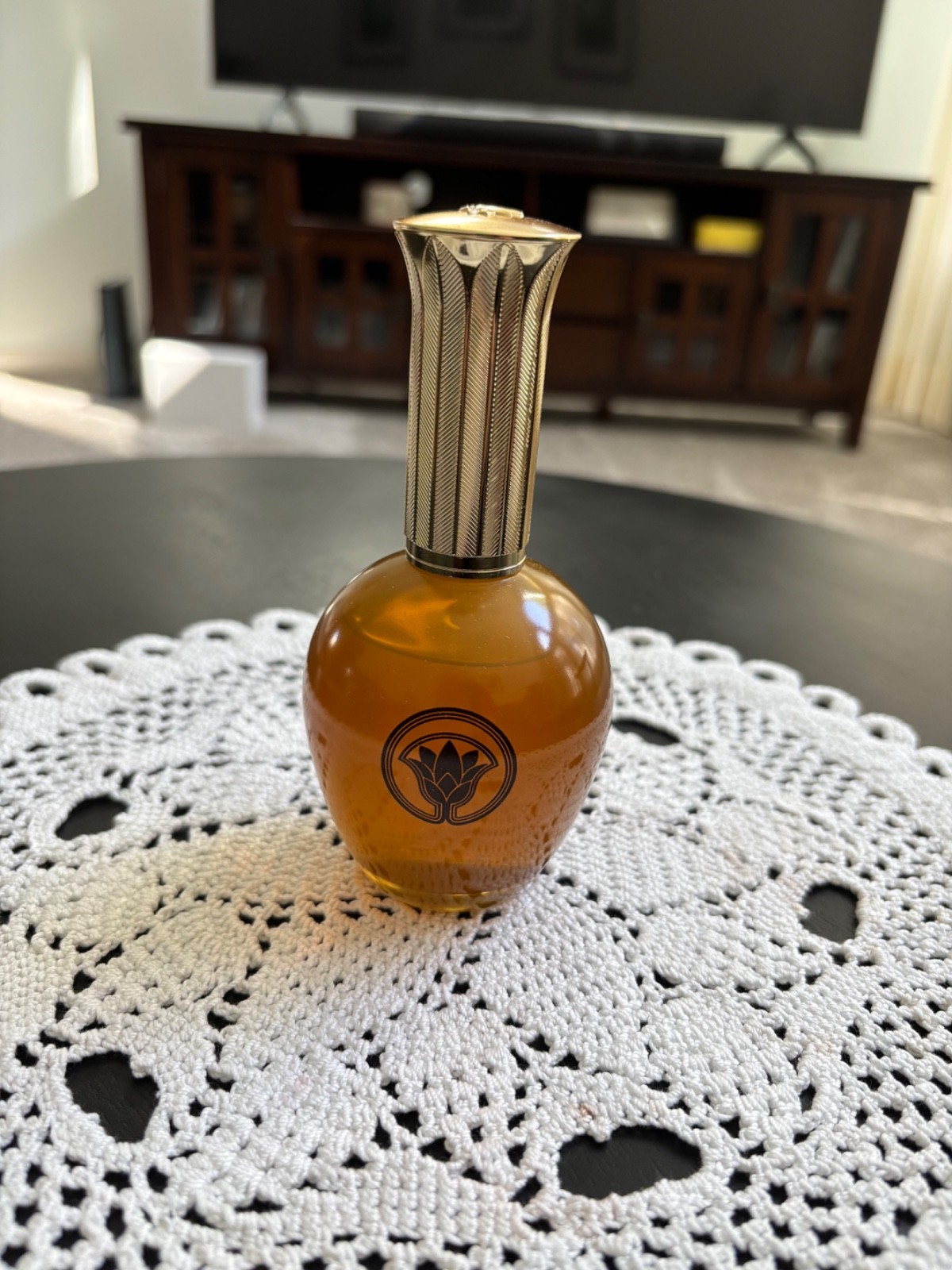 Avon Queen\'s Gold Cologne Mist Bottle Vintage Glass