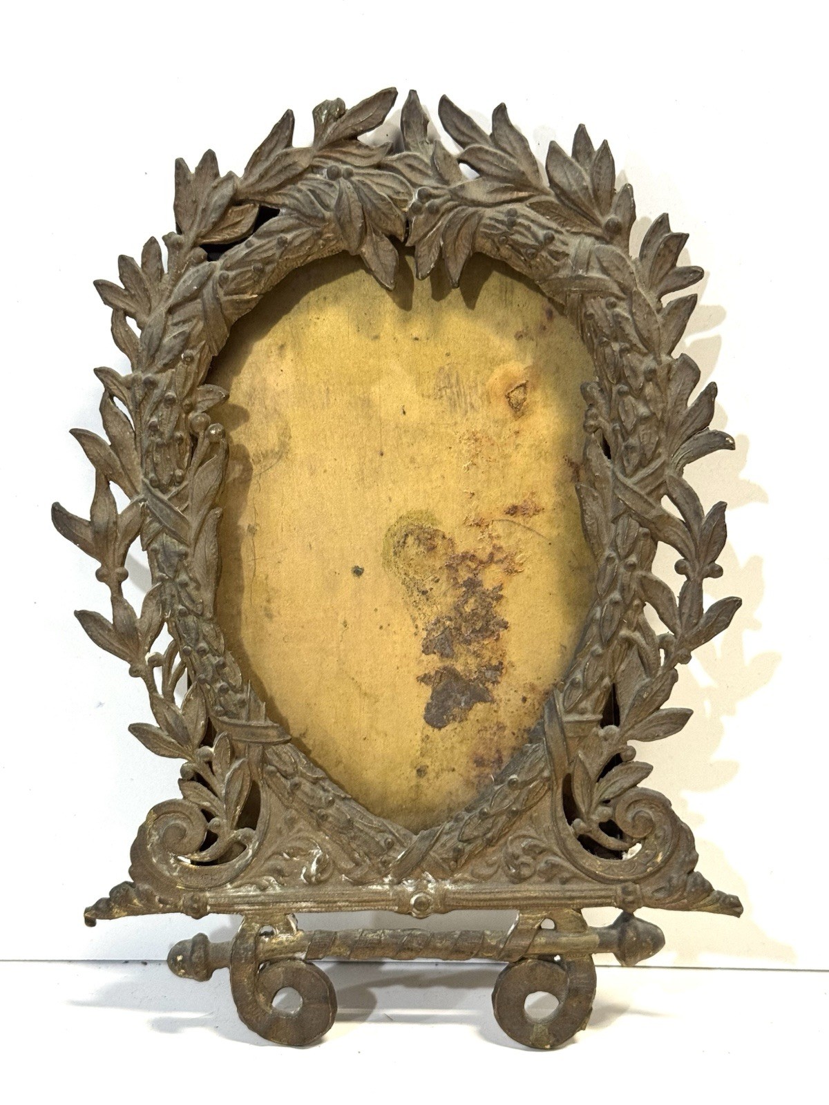 Antique Brass Metal Picture Photo Frame
