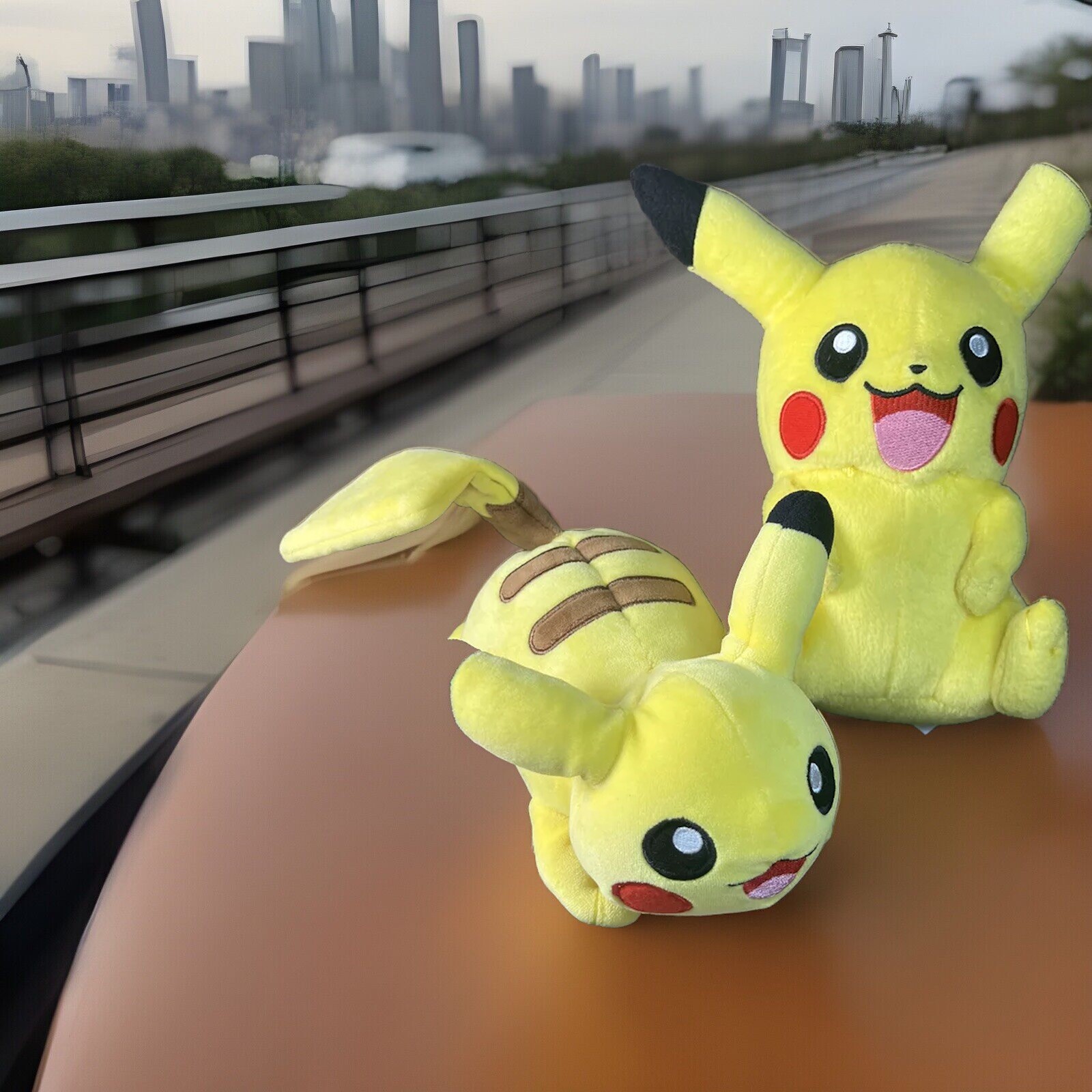 Pokemón Pikachu Plush Buddle (Set of 2)