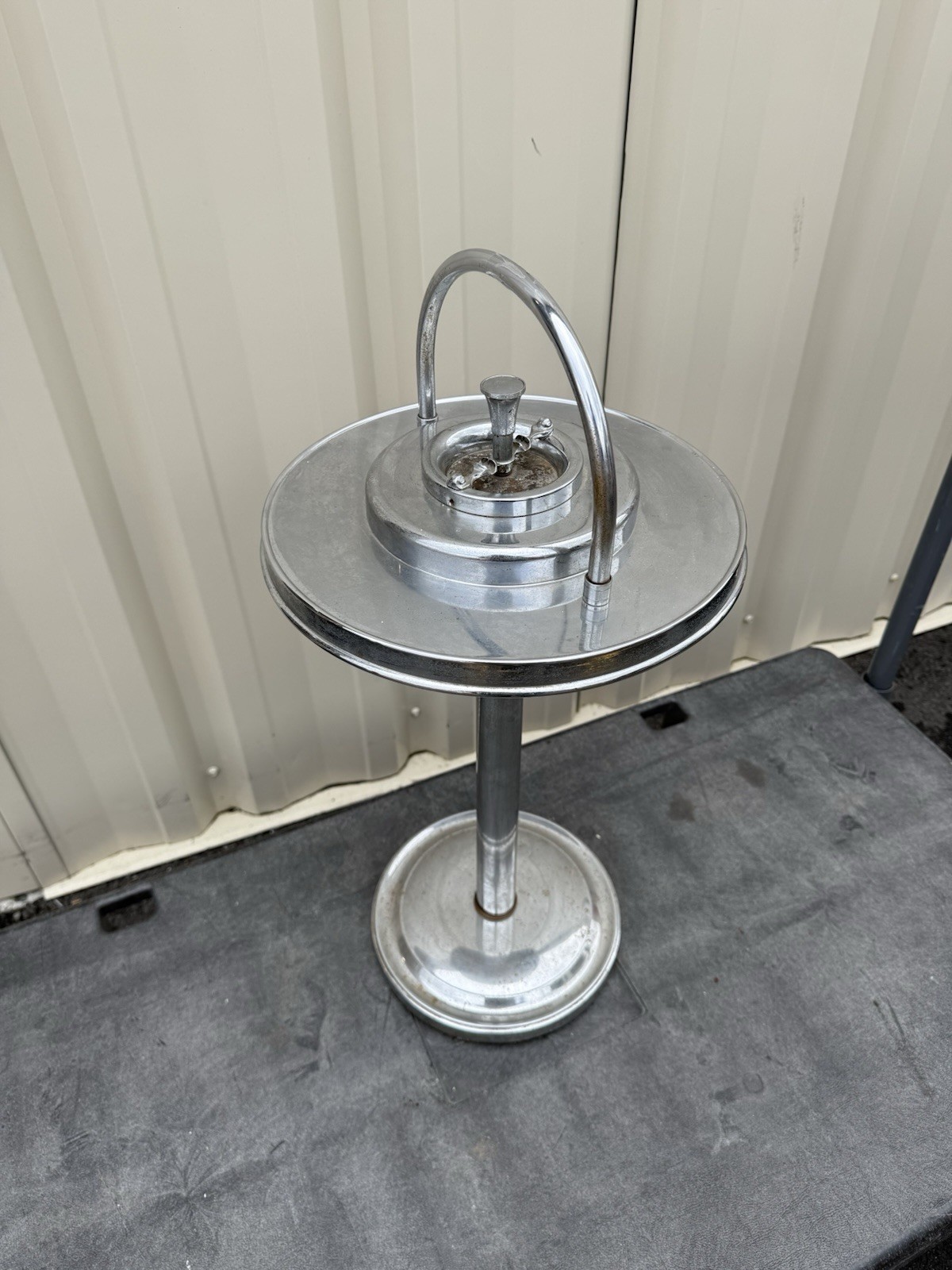 Art Deco Chrome Floor Ashtray Cigar Room Lounge Smoking Stand 1940s-50s