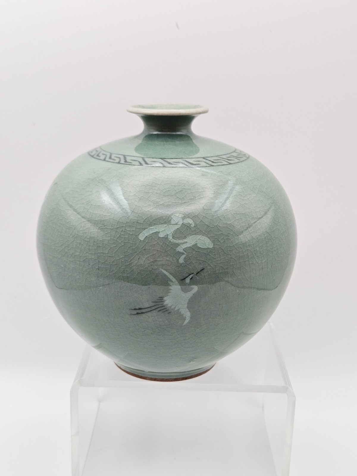 VTG Large KOREAN Crane & Cloud Craquelure Celadon 5\