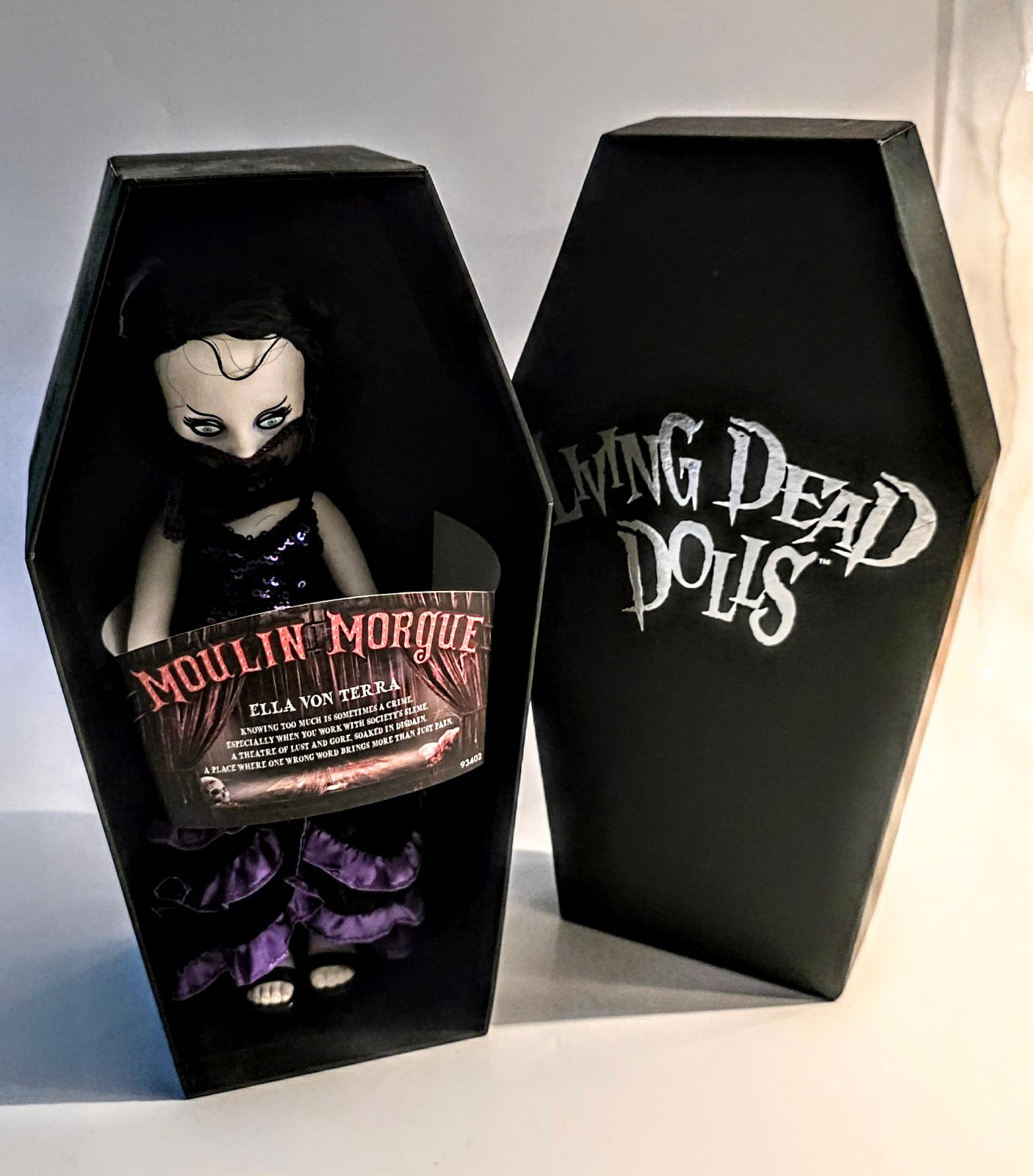 2015 Mezco Living Dead Doll Moulin Morgue - Packed in its Own Coffin