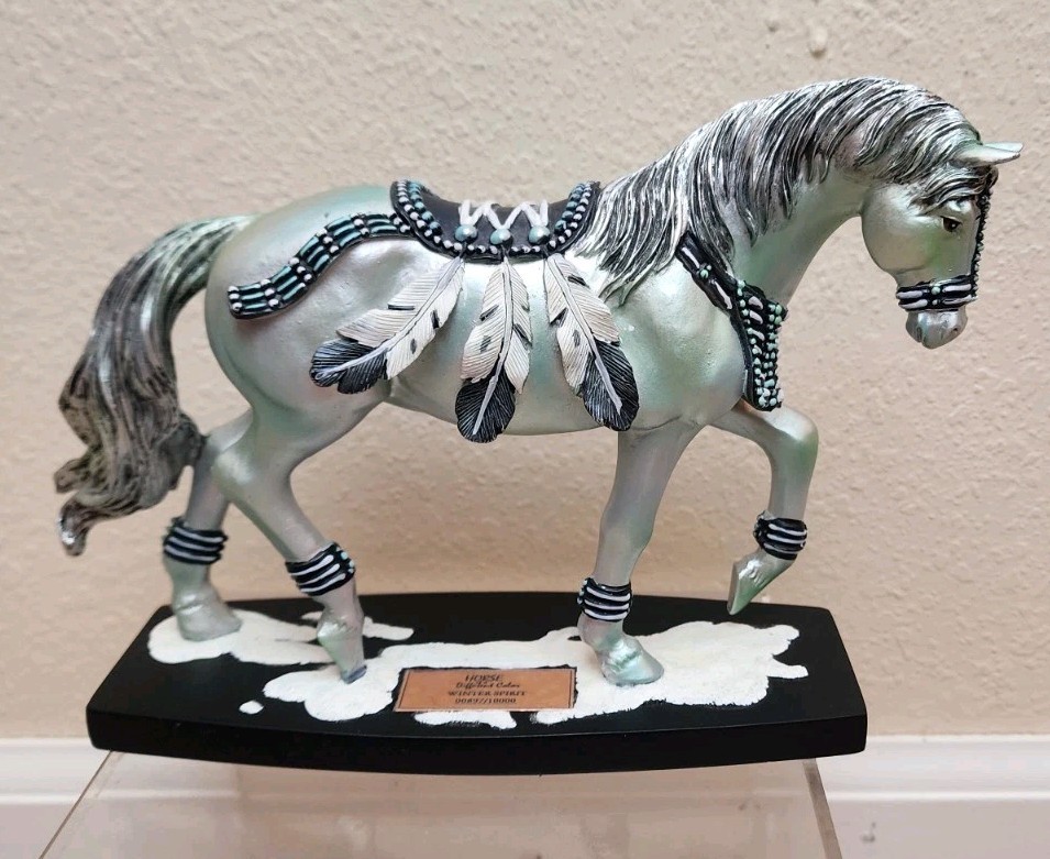 RARE 2013 HORSE OF A DIFFERENT COLOR - WINTER SPIRIT Kathy Post