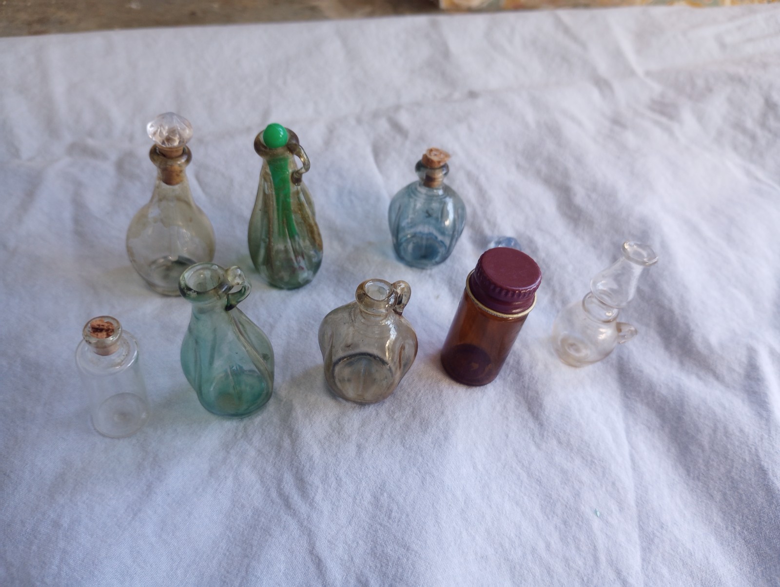 Lot Of 8 Vintage Miniature 2