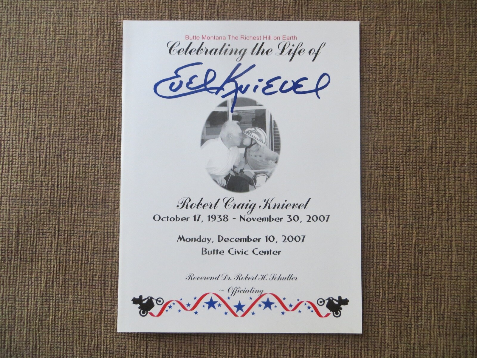 2007 EVEL KNIEVEL ORIGINAL FUNERAL PROGRAM IN BUTTE, MT-MADE BY THE KNIEVEL FAM