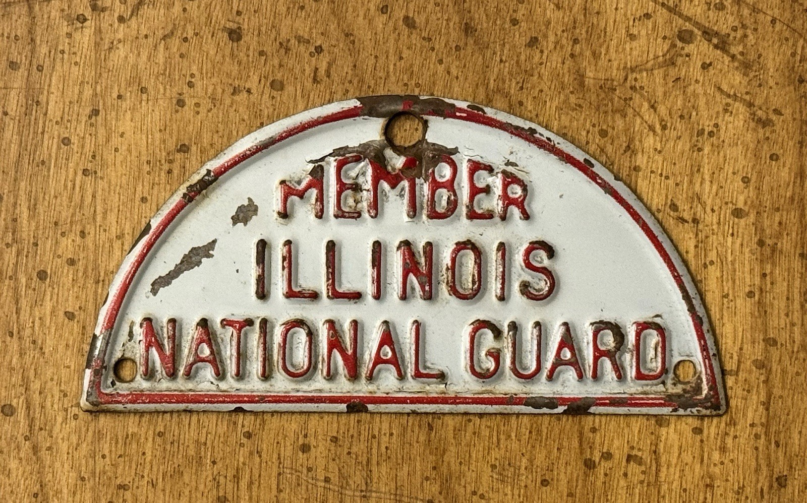 VINTAGE 1960s Member Illinois National Guard Metal License Plate Topper