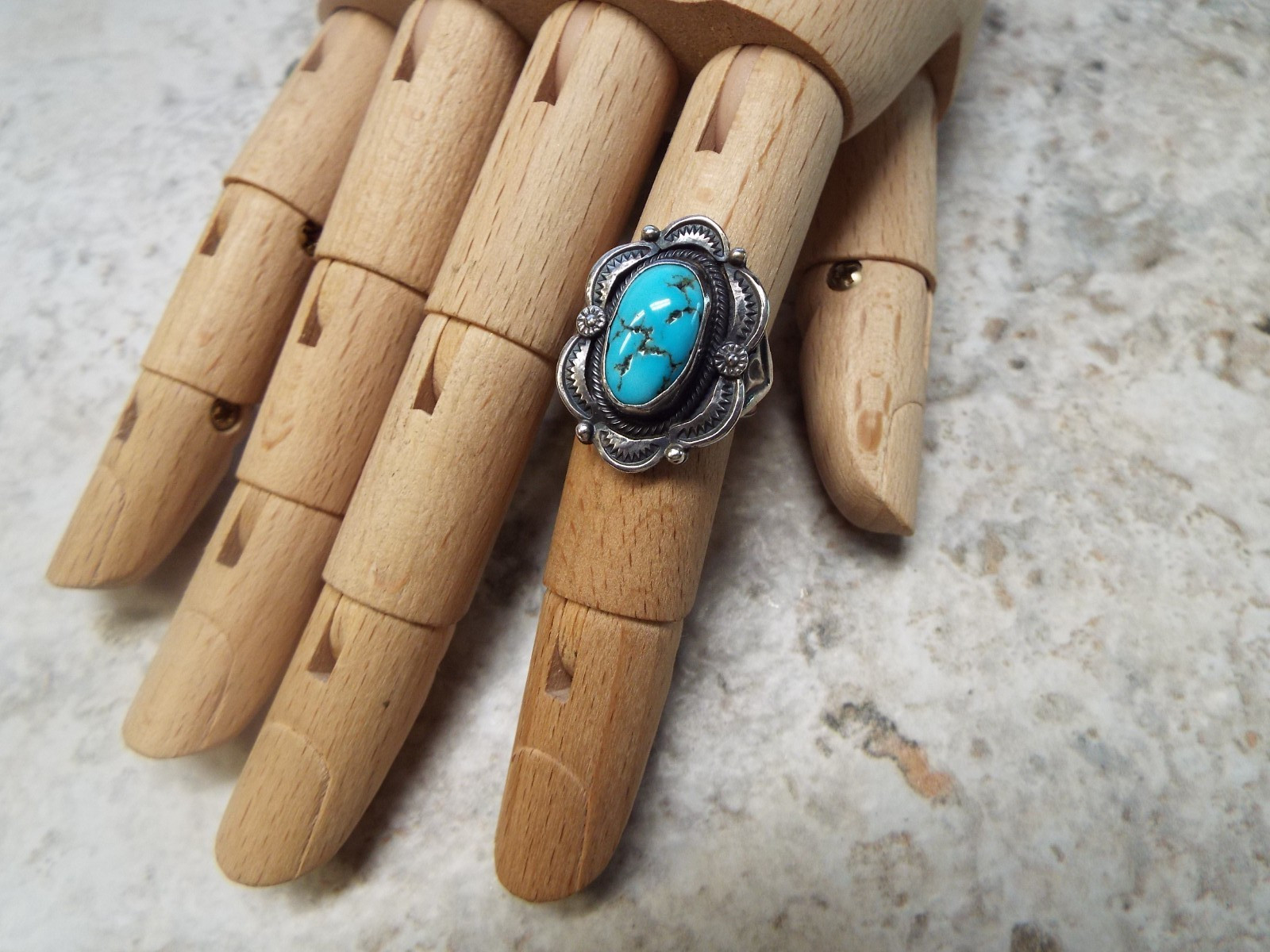 Bennie Ramone Handmade Turquoise Sterling Silver Ring - Size 7.5