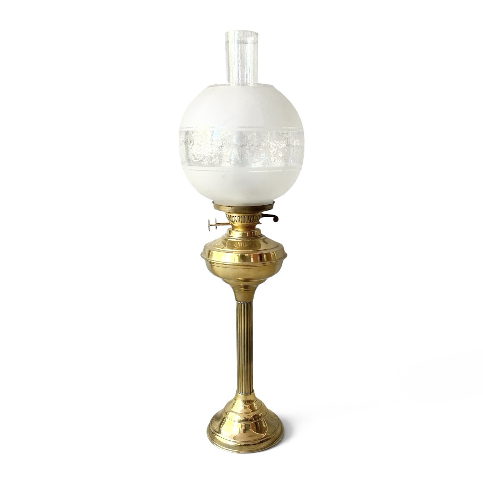 1890s Antique Edwardian Solid Brass English Tall Oil Lamp 27” w/ Globe & Chimney