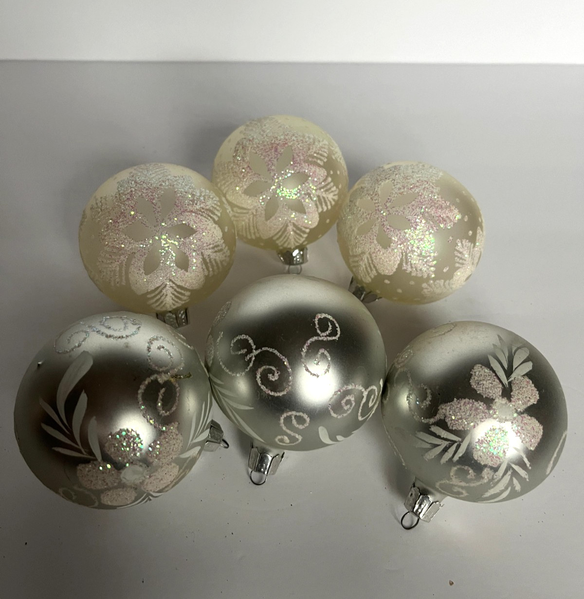 Assorted Christmas ornaments 6 pc round glass glitter frosted  and silver print