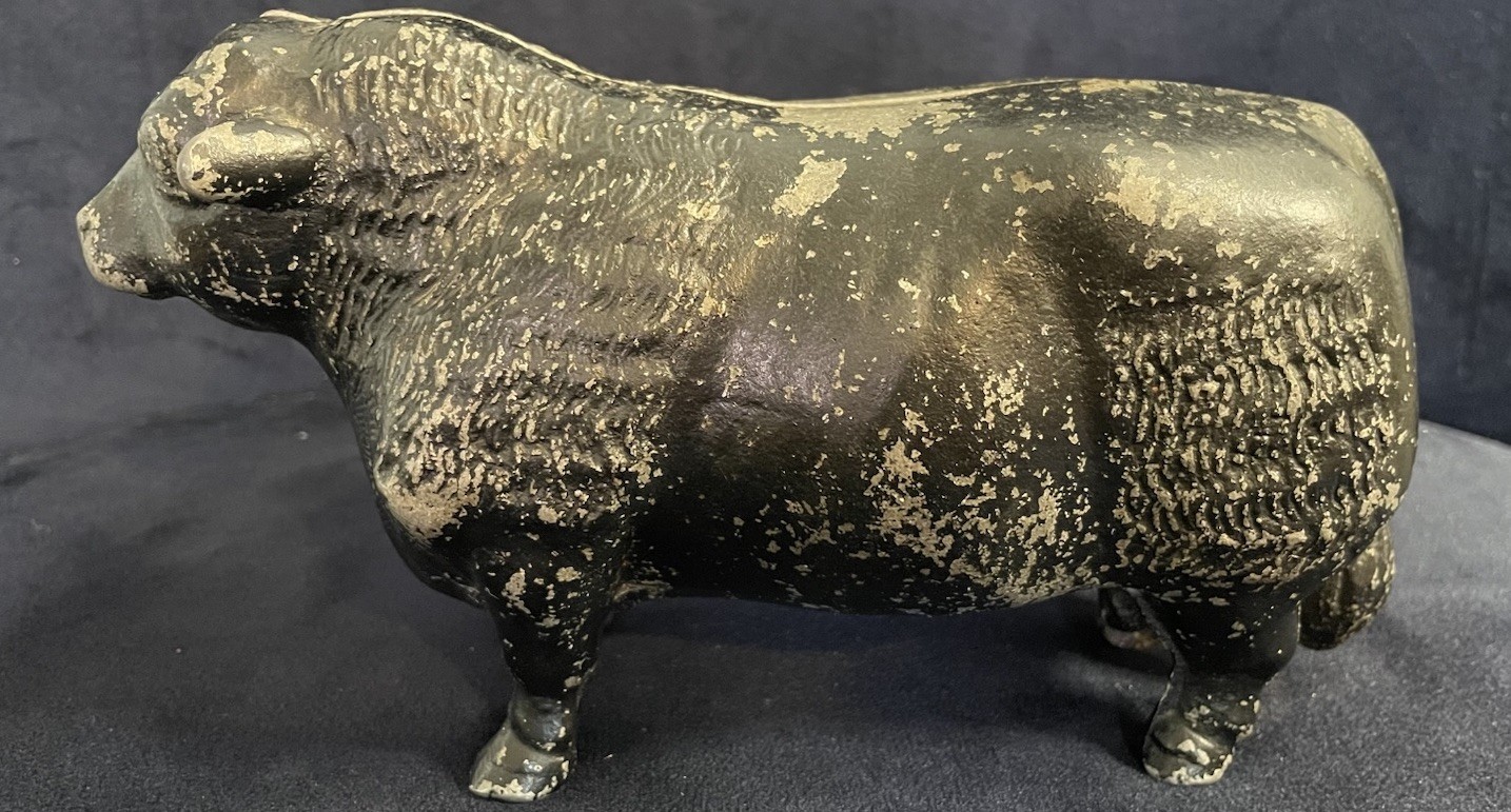 VTG 1954 Virginia Metal Crafters Black Angus Bull Cast Aluminum Still Coin Bank