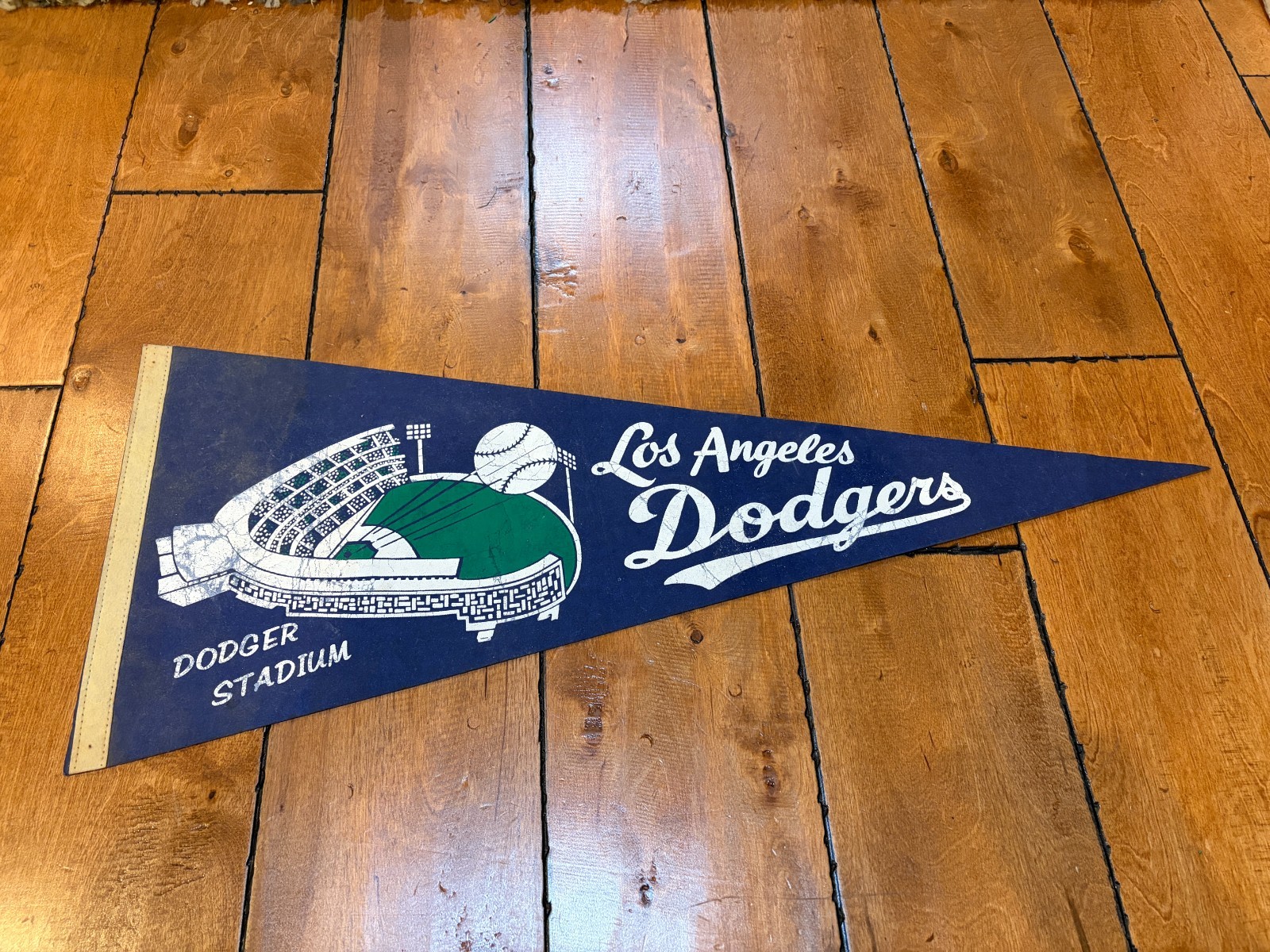 Original 1960\'S Vintage Los Angeles Dodgers Dodger Stadium Felt Pennant Flag 29\