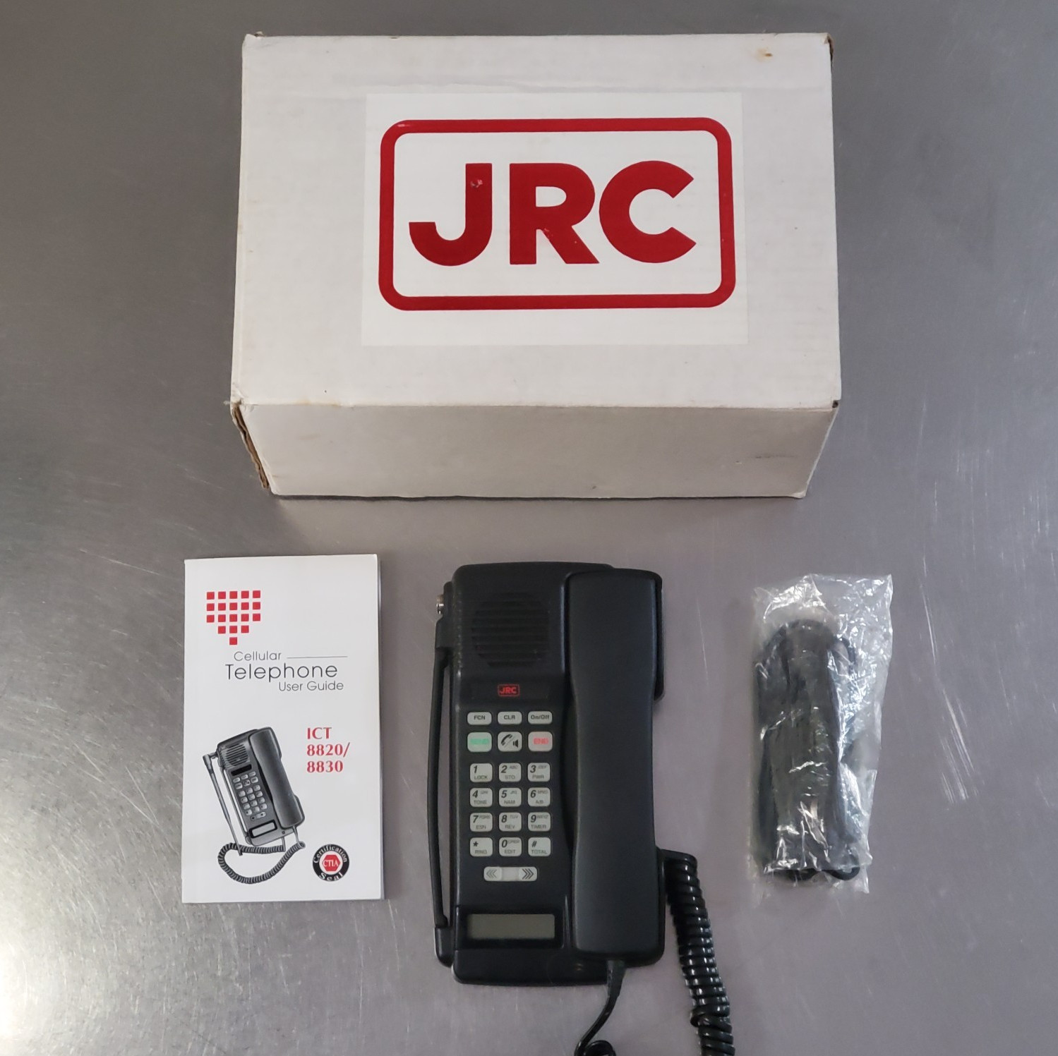 JRC AVANTE J-8830FT Vintage Cellular Phone w/ Box, Manual, Cable 1996