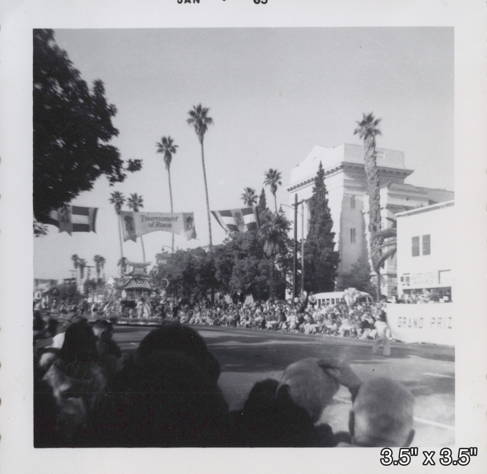 1963 Tournament Roses Parade Grand Prize Float Pasadena California VINTAGE PHOTO