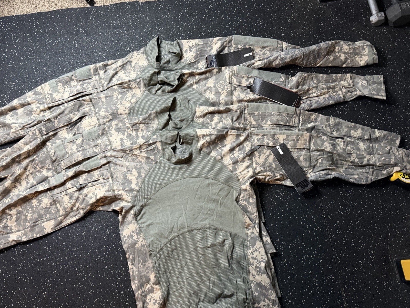 NEW Massif Army Combat Shirt Flame Resistant FR ACS Medium UCP ACU USGI Lot Of 4