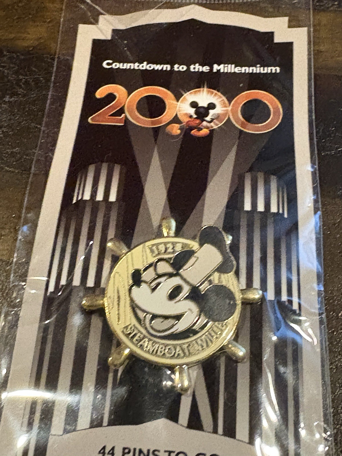 Disney Walt Disney World Millennium 2000 Countdown Steamboat Willie Pin 1999