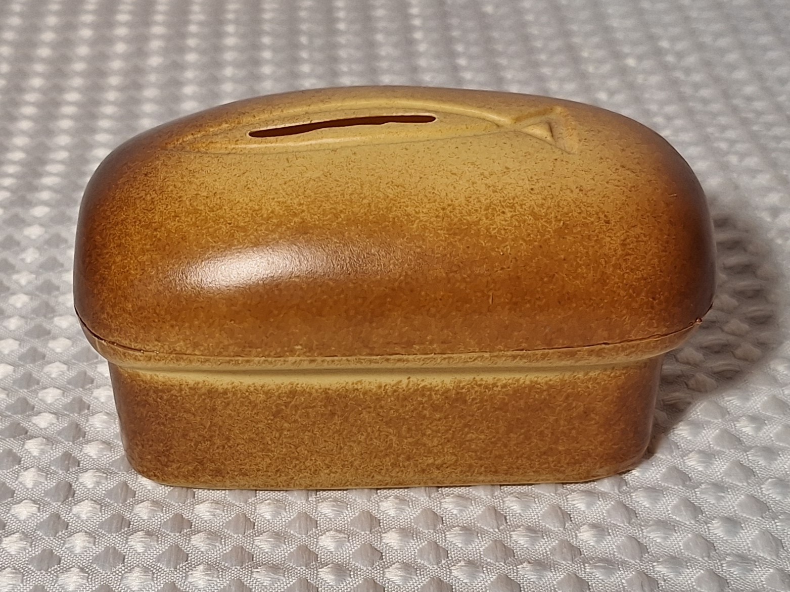 Vintage 1973 Love Loaf Plastic Piggy Bread Bank Coin Money World Vision Internat