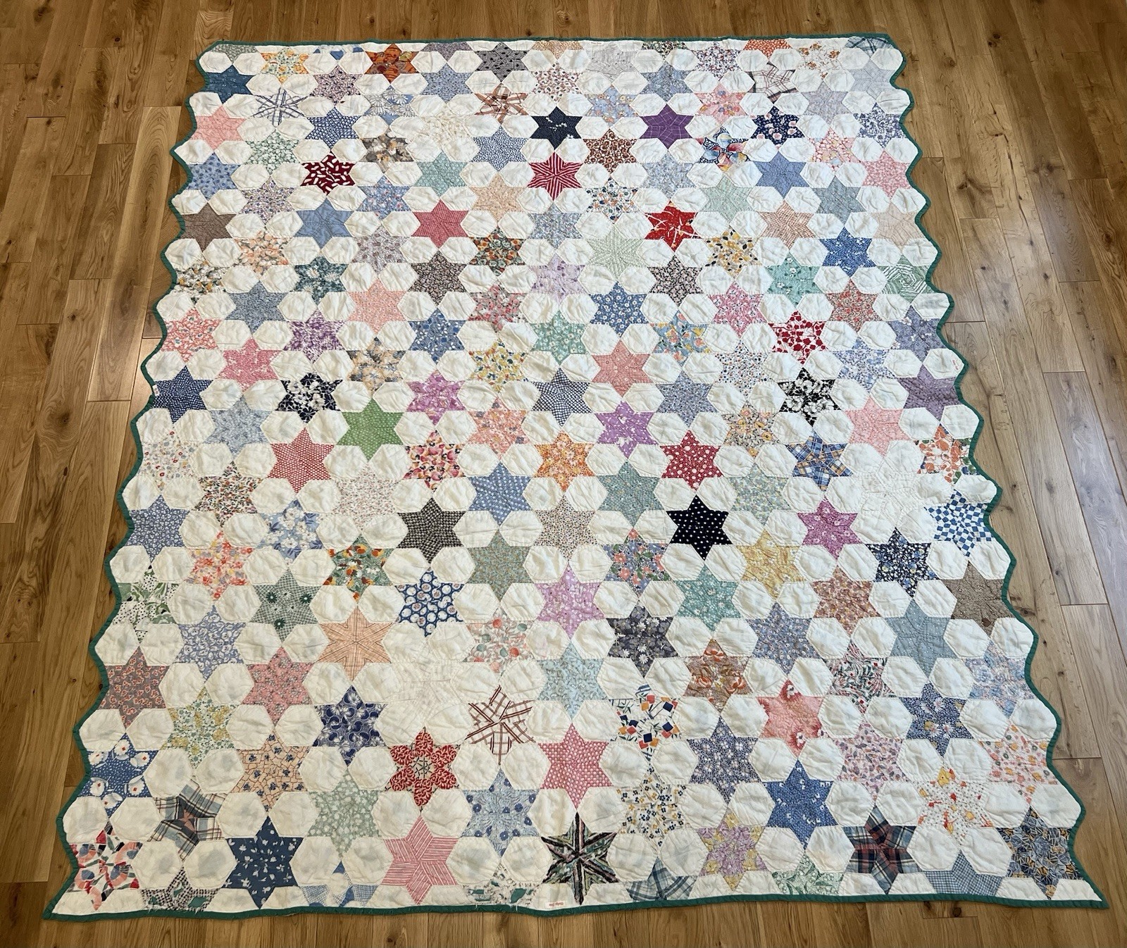 Vintage 40\'s Hand Made Touching Stars Quilt, Gorgeous Fabrics, By Gladys Lowe