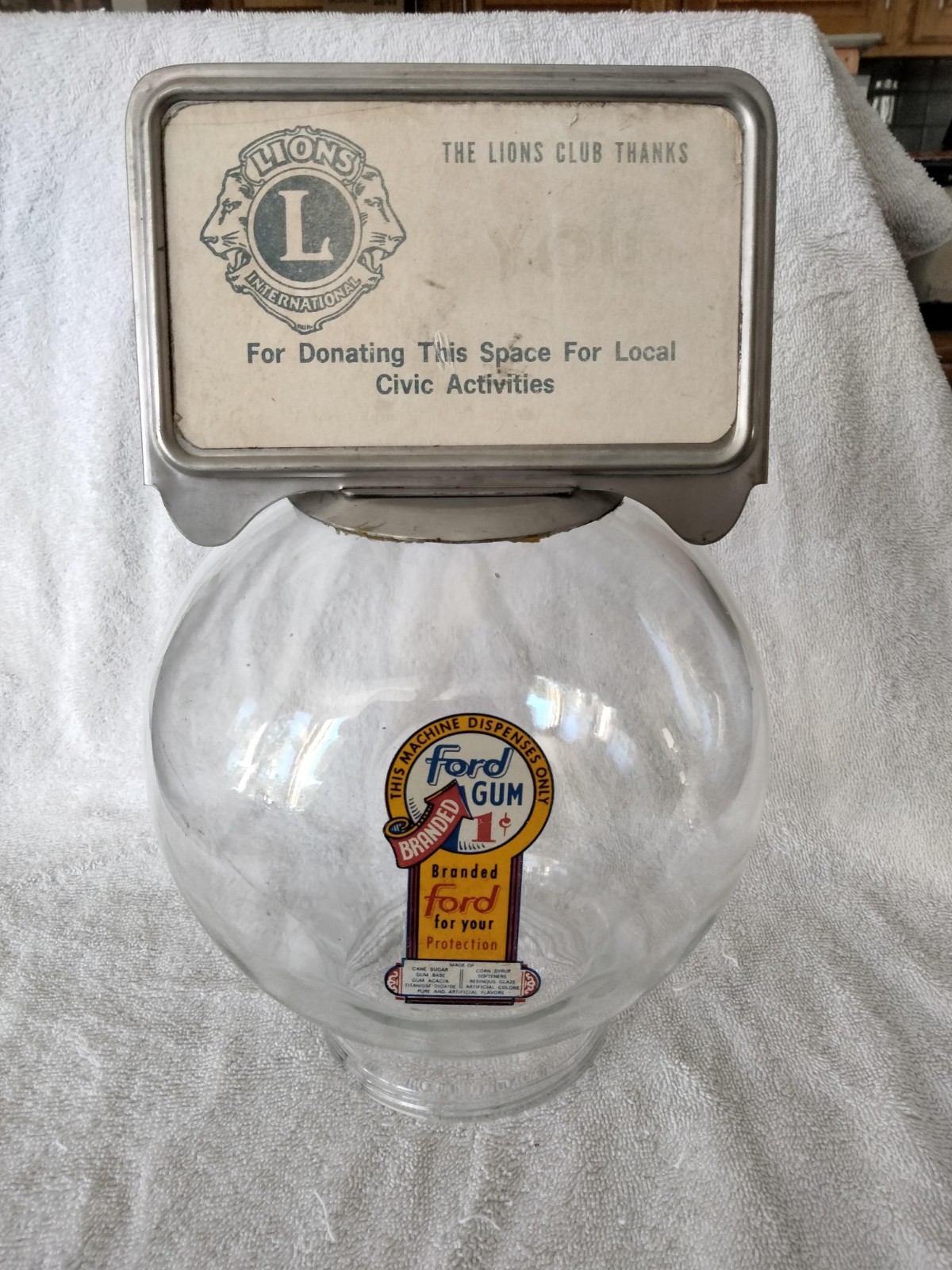 VINTAGE FORD GLASS GLOBE PENNY GUMBALL VENDING MACHINE COIN OP WITH TOPPER SIGN