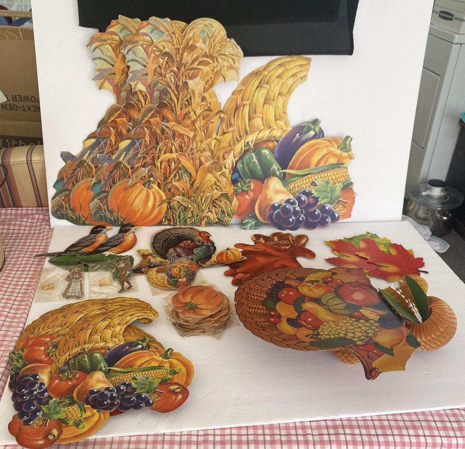 Lot 95 Vintage Die Cut 1940-1960s DENNISON  Thanksgiving Fall Cardboard Decorate
