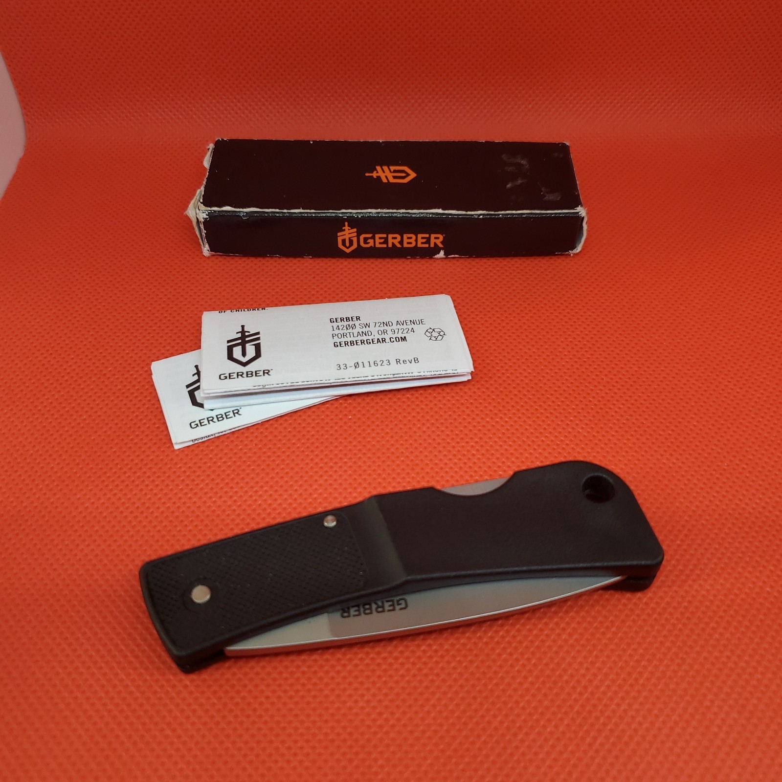 GERBER USA LST ULTRALIGHT LOCKBACK FOLDING POCKET KNIFE NOS NEW IN BOX