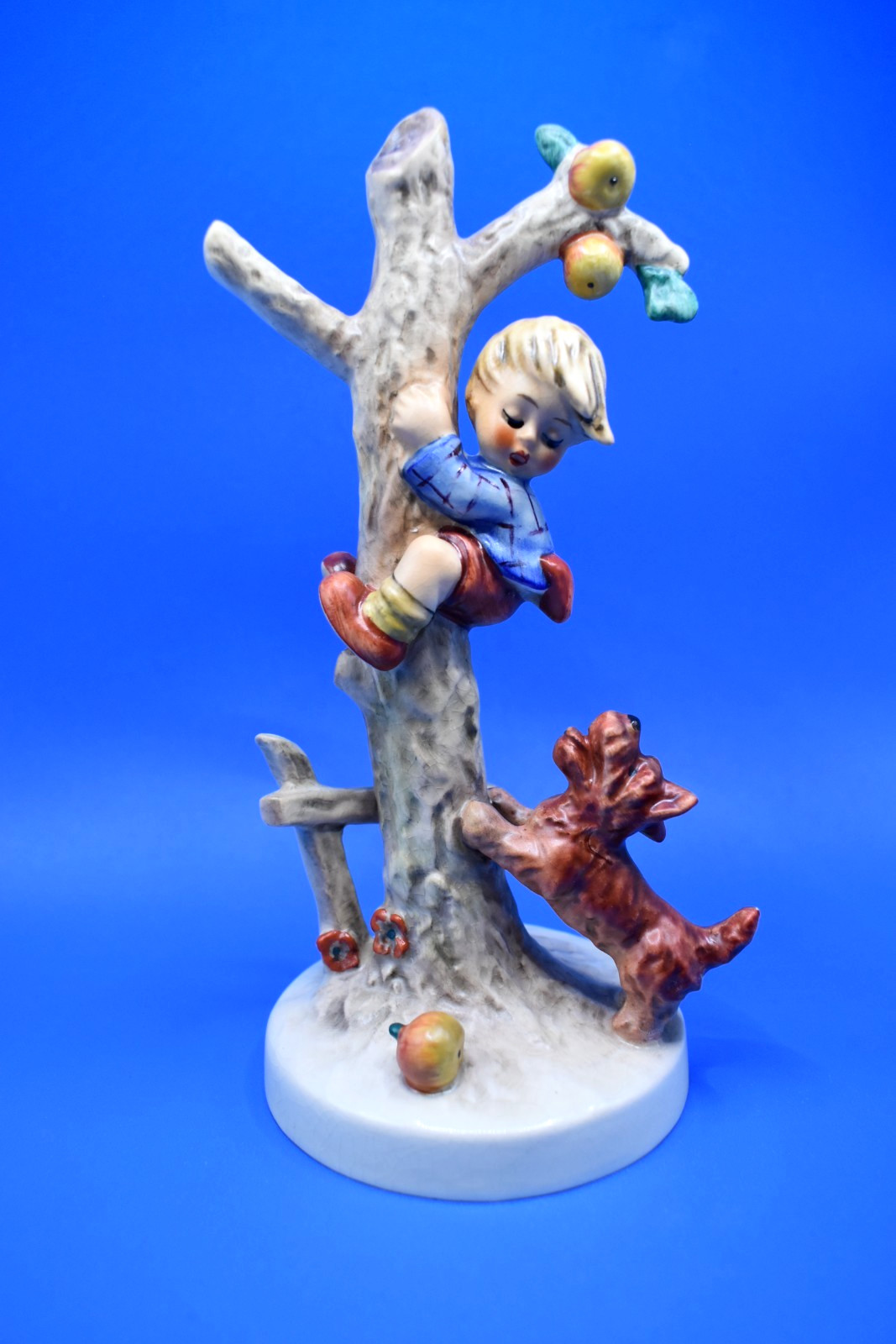 Goebel  Hummel Figurine # 56/A \