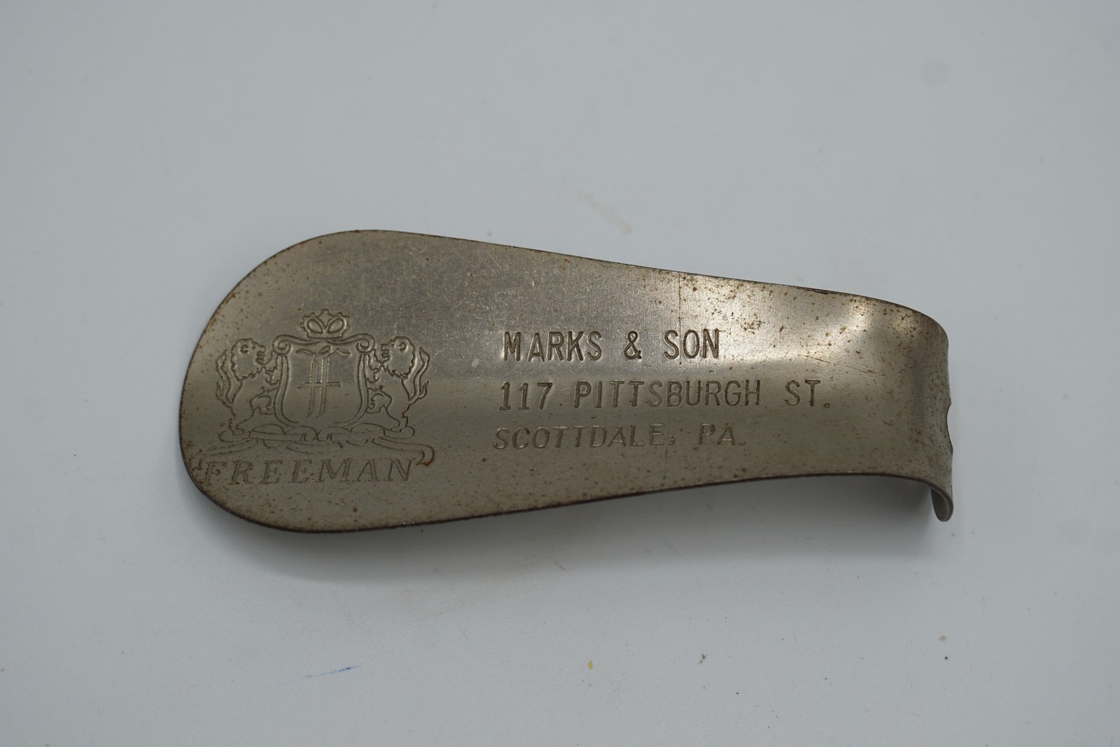 Vintage Freeman Shoes Advertising Metal Shoehorn Marks & Son Scottdale PA