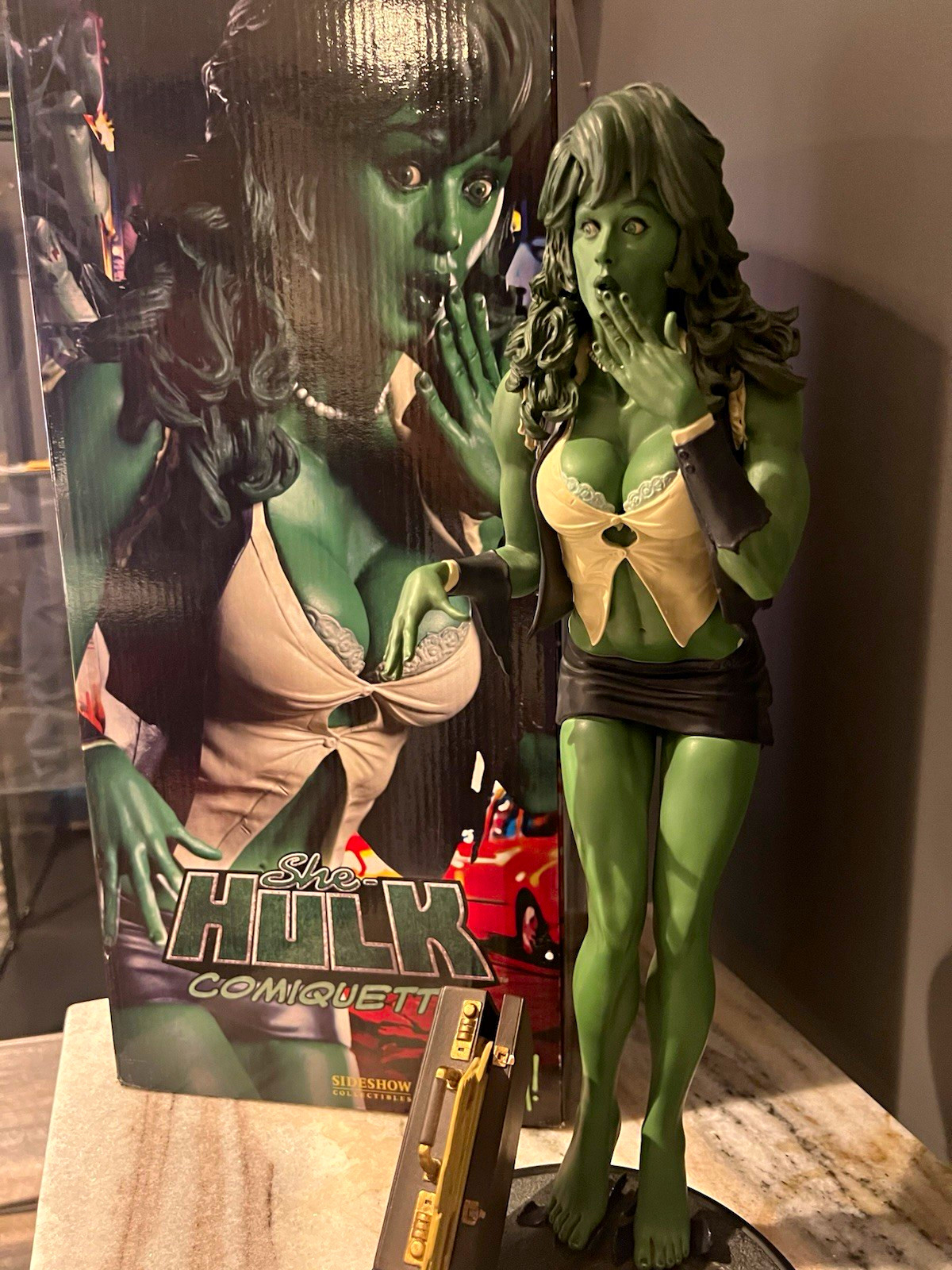 Sideshow Collectibles “She-Hulk Comiquette” Exclusive Marvel 470/750 Adam Hughes