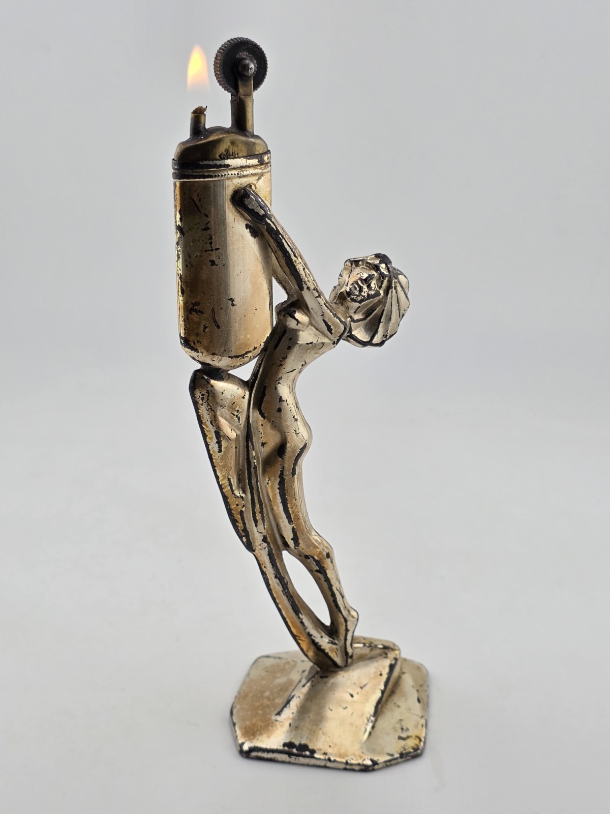Ultra Rare Antique 1912 Art Deco Weidlich Brothers silver plated desk lighter