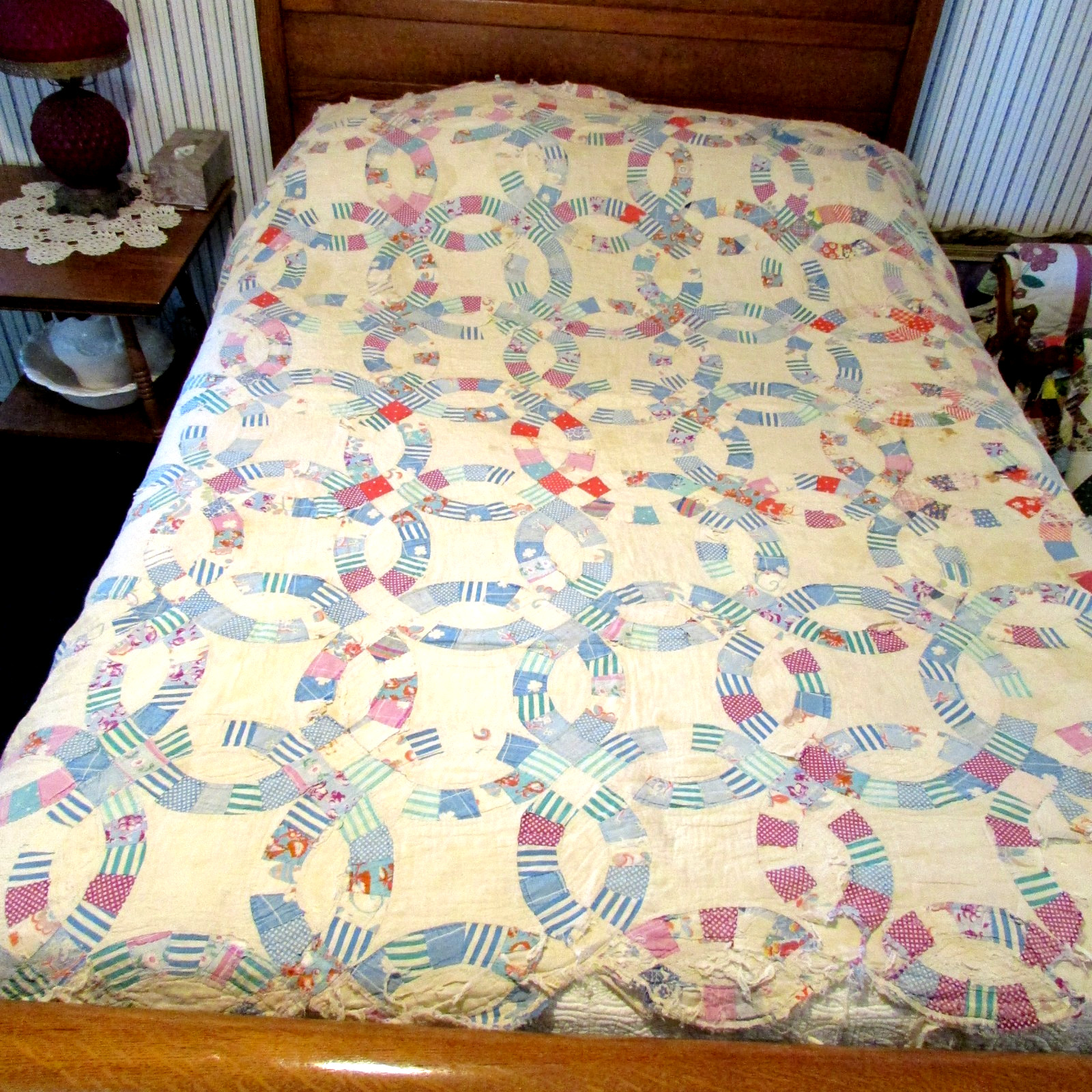 Antique Double Wedding Ring Quilt Hand Quilted 70 X 81 Thin Well Loved Scrappy