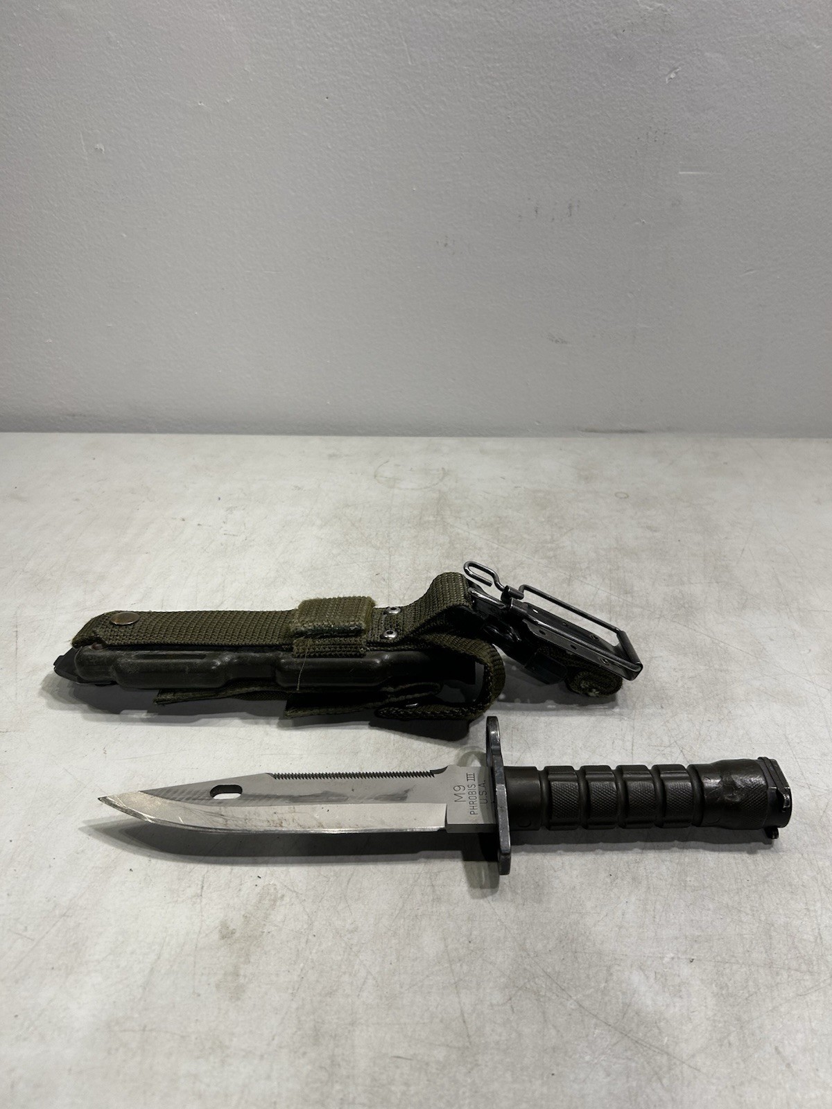 PHROBIS III Military Fixed Blade with Scabbard Case Sheath #126