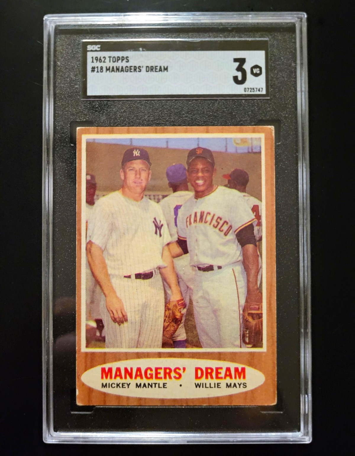 Topps 1962 Topps #18 Managers\' Dream Mickey Mantle Willie Mays Graded