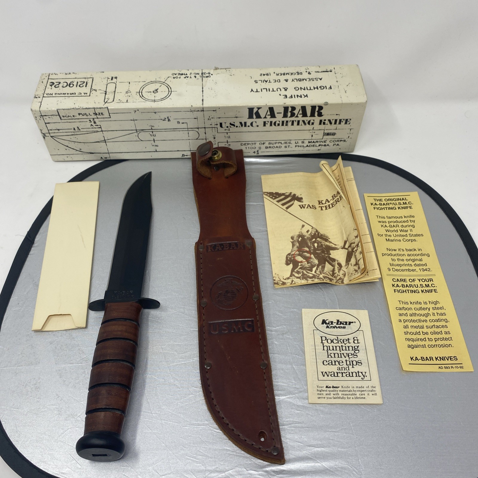 Vintage Ka-Bar U.S.M.C. Fighting Knife 1217 W/Sheath. New In Box With Papers