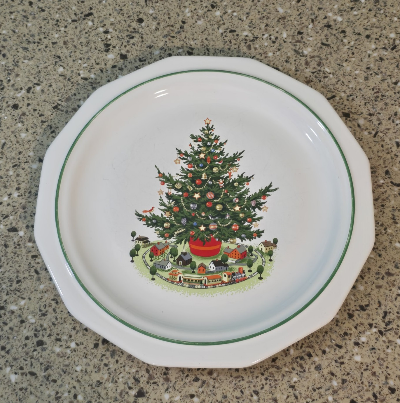Vtg Pfaltzgraff Christmas Heritage Stoneware 10\