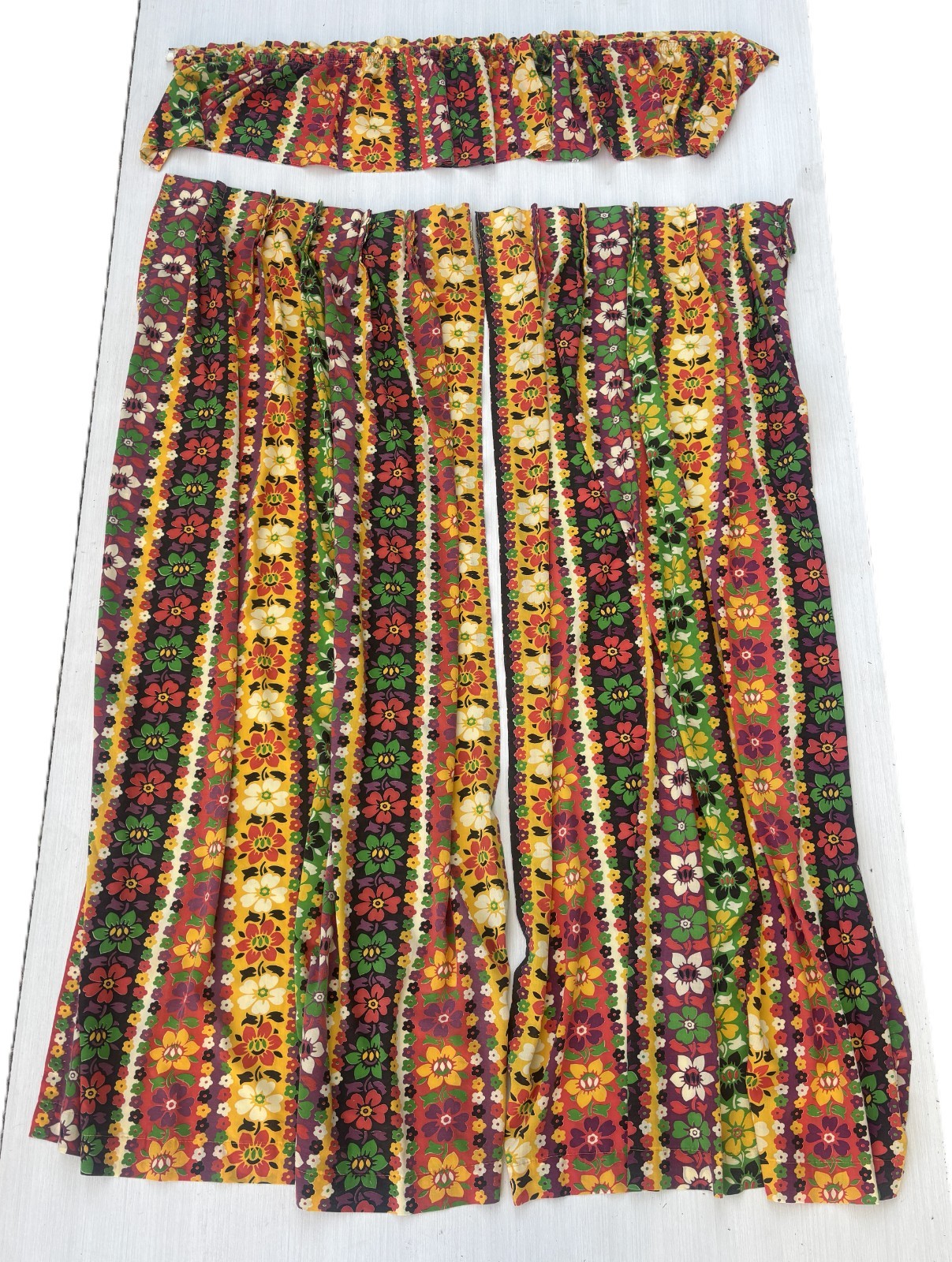 Vtg MCM Retro Mod Flower Power Curtains Orange Yellow Pinch Pleat 2 Panels 24x61