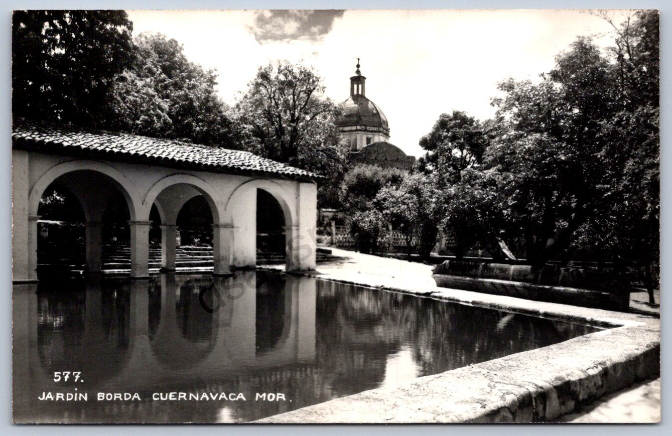 K42/ Acapulco Mexico RPPC Postcard Foreign c40-50s Jardin Borda 148