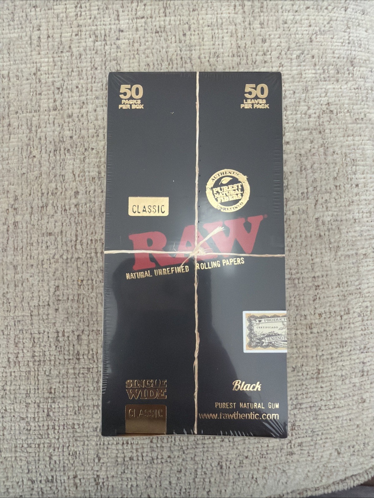 Full Box 50 Packs RAW BLACK double pressed CLASSIC SINGLE WIDE ROLLING PAPERS