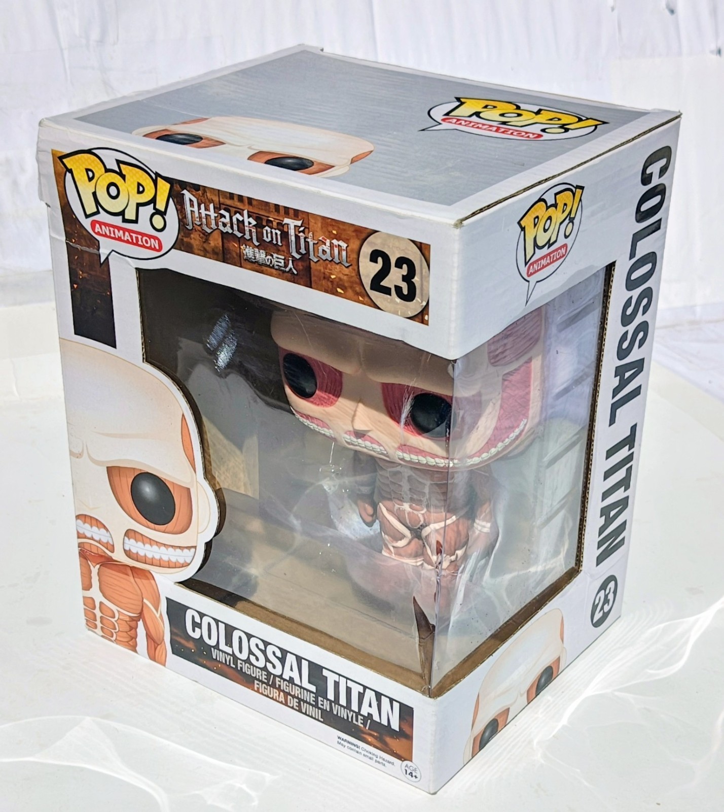 Funko Pop Vinyl Attack on Titan Colossal Titan #23 Damage Package