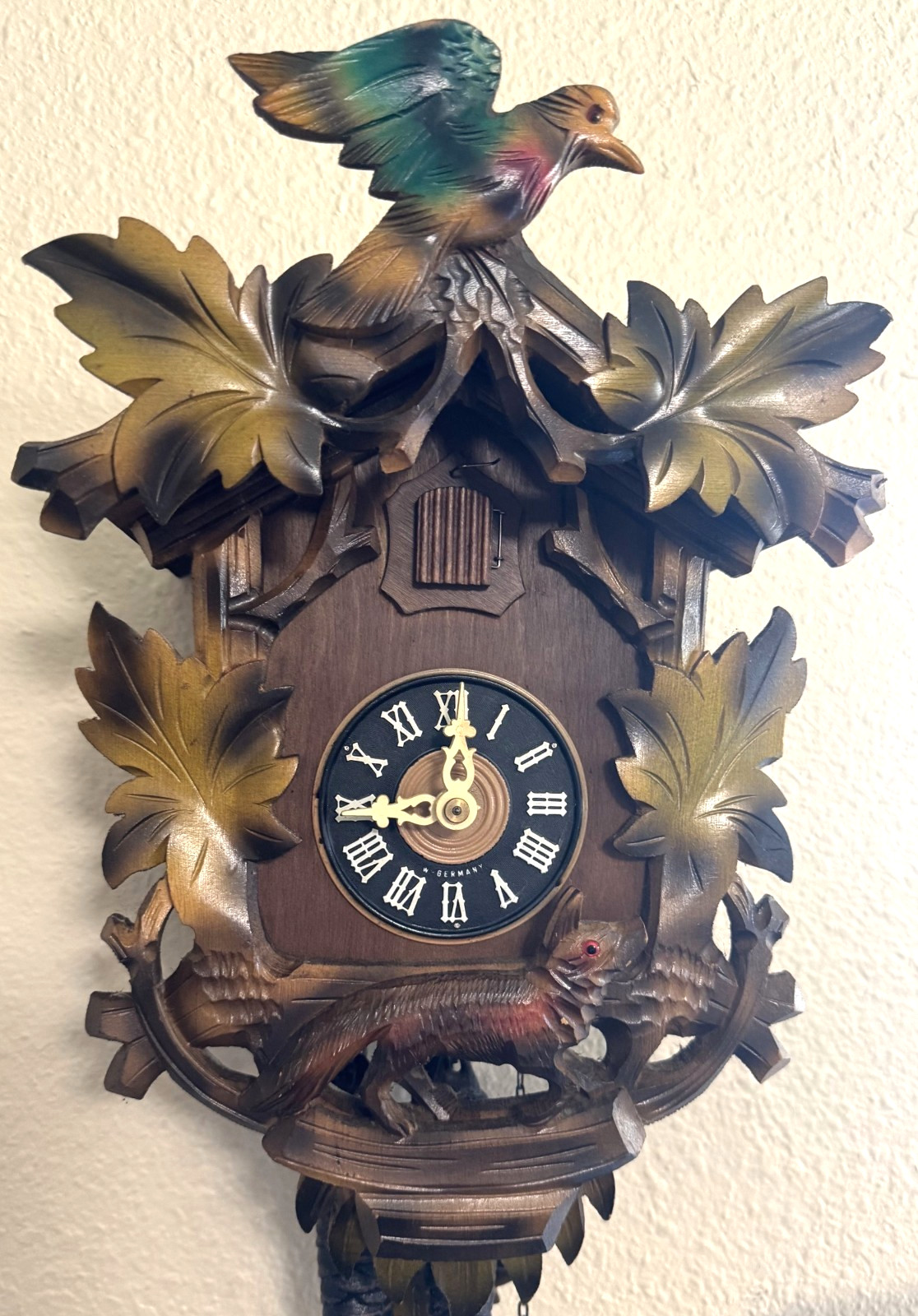 STUNNING RARE GERMAN DEEPLY CARVED BLACK FOREST FOX IN A VINEYARD CUCKOO CLOCK