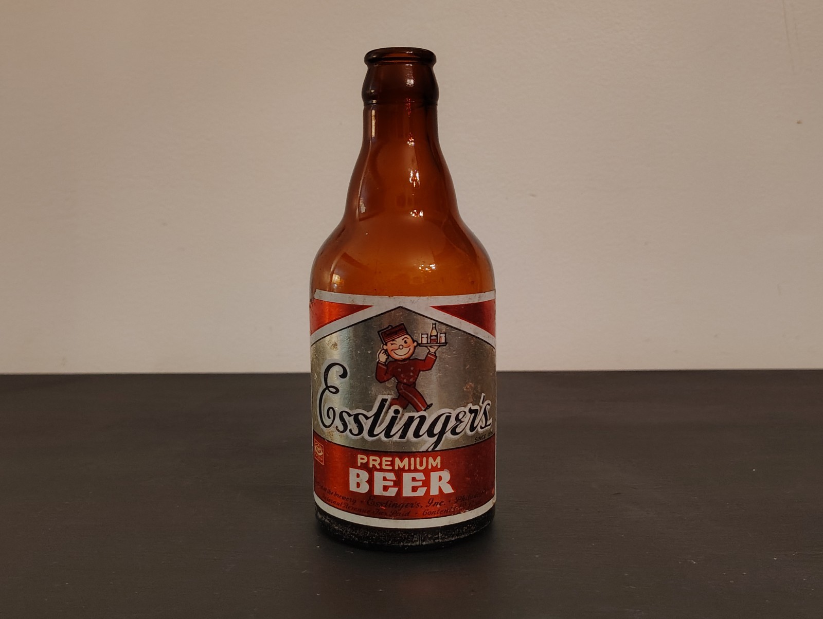 Vintage ESSLINGER'S BEER BOTTLE 7