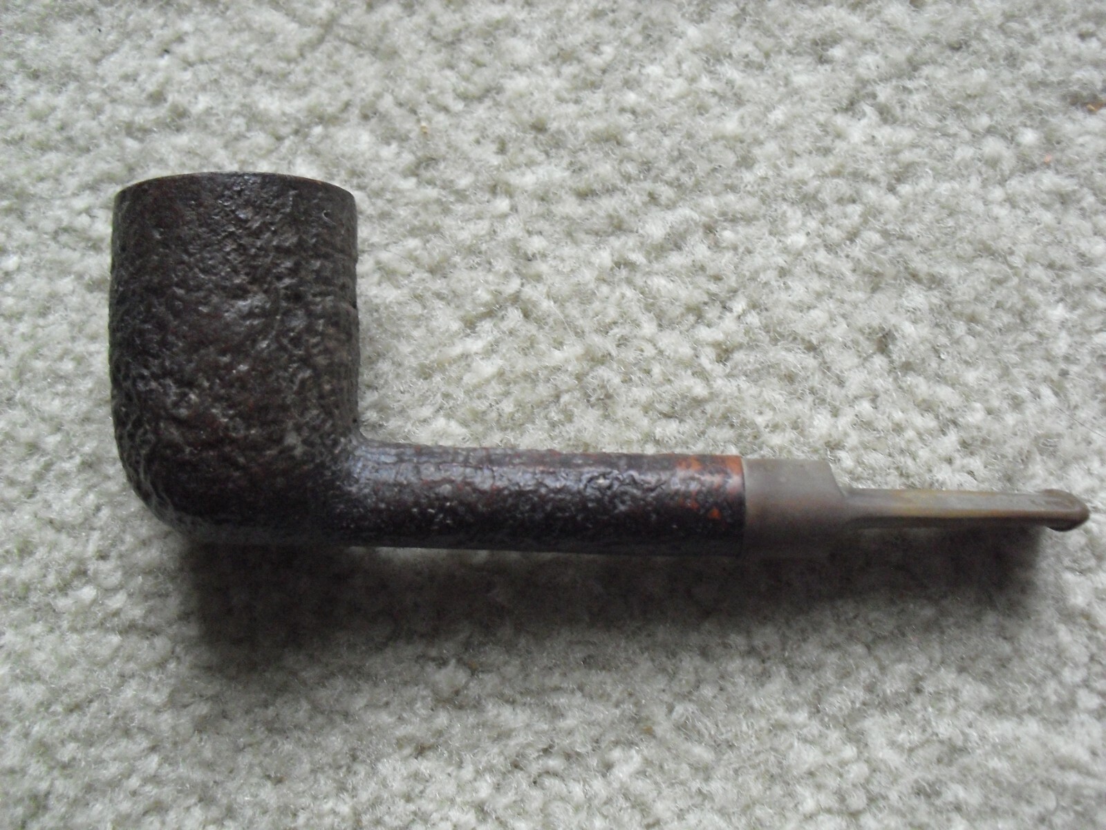Vintage GBD Prehistoric London England 9457 Briar Estate Pipe 5 1/2