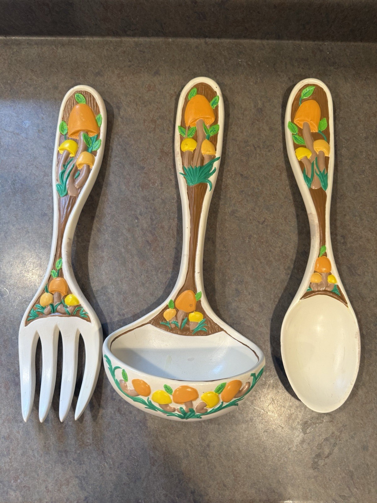 3 Vintage 70s Arnel’s Ceramic Mushroom Large Fork Spoon Ladle Wall Hanging Set