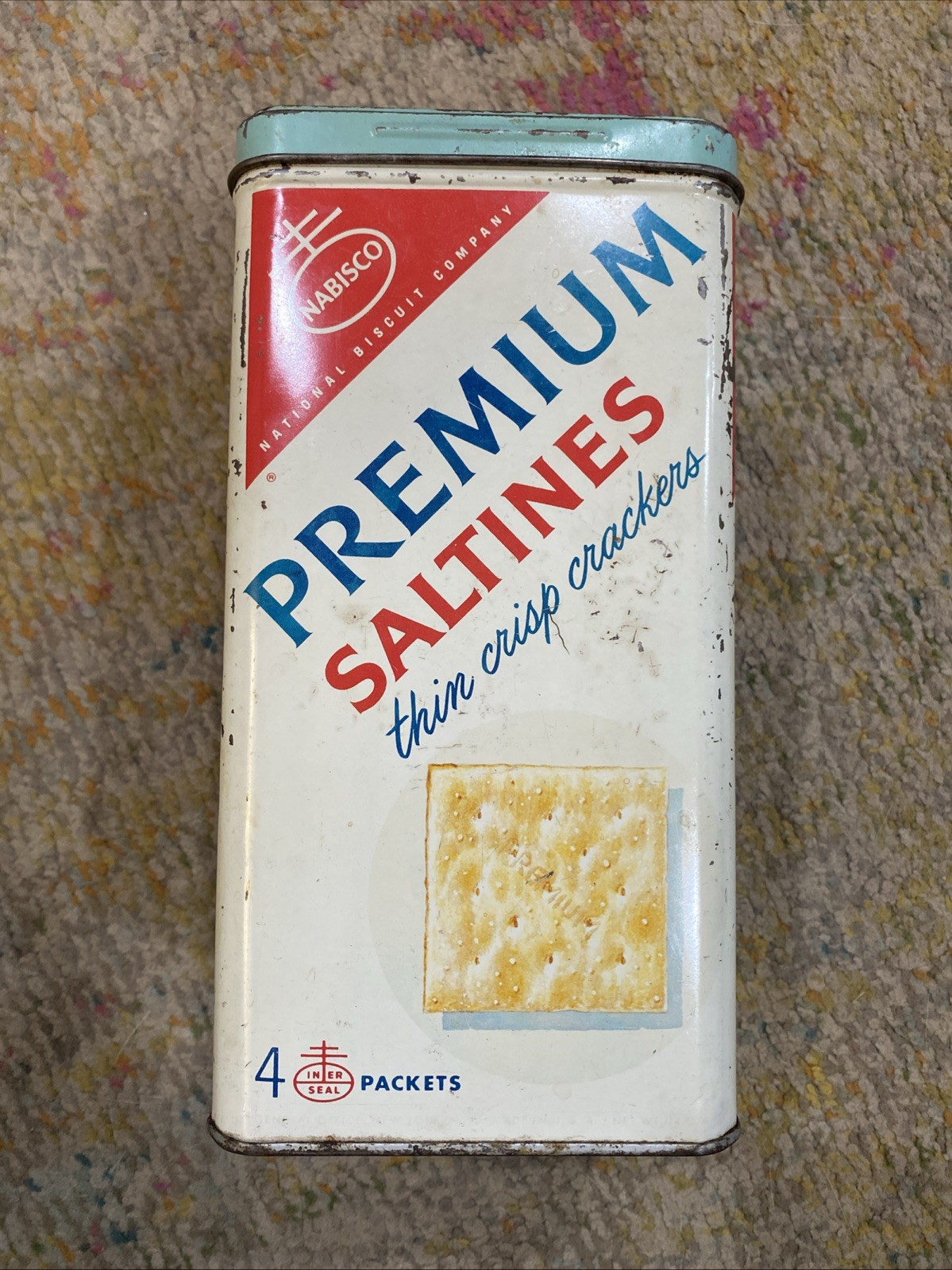 Vintage Nabisco Thin Crisp Premium Saltine Cracker Tin 1950s/60s