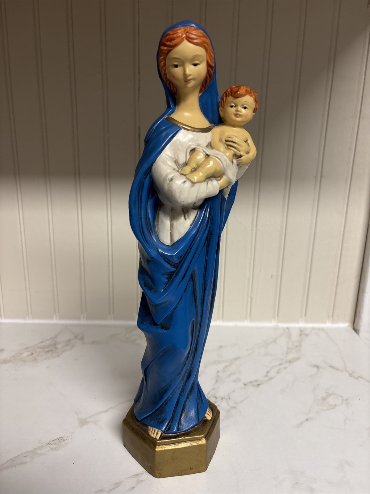 Vintage Madonna & Child Statue 14\