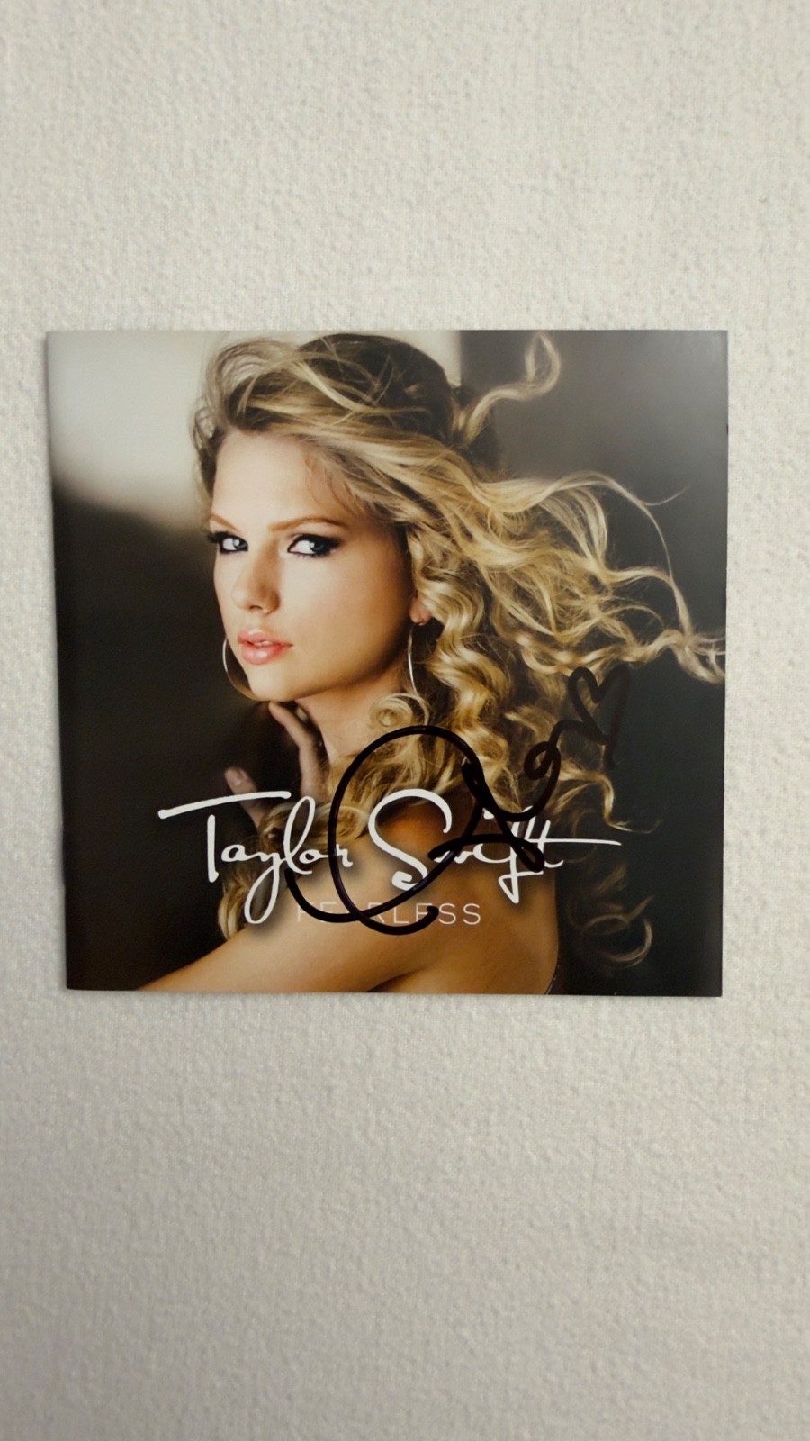 Taylor Swift Music Signed Fearless International CD