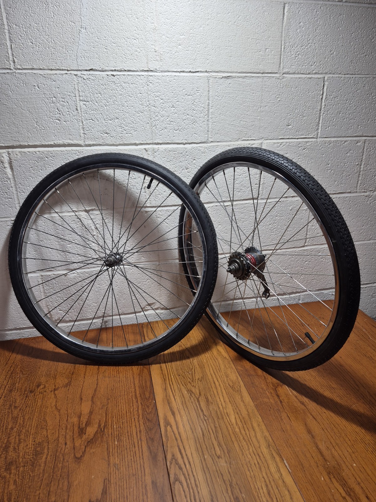 Vintage Schwinn 26” S7 Chrome Wheelset with working Bendix 2 Speed Kickback