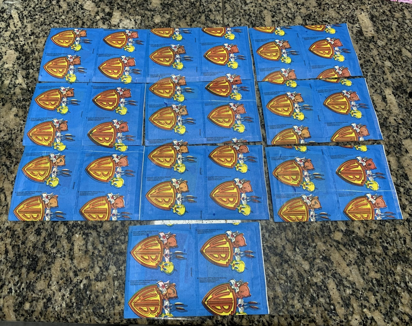 Venezuela LOT of 10 Vintage 1970s LOONEY TUNES WB STICKERS SEALED PORKY TWEETY