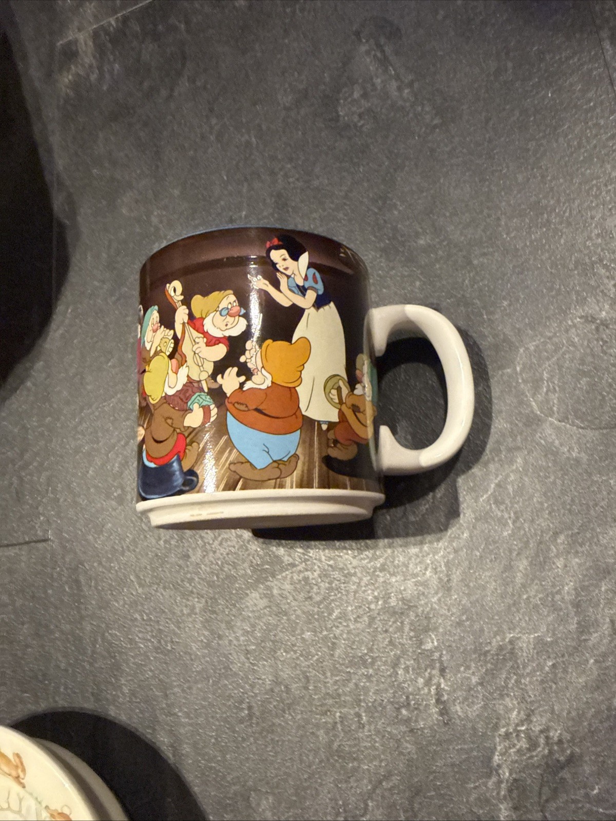 Vintage Disney “ Snow White and the Seven Dwarfs “ Mug Coffee Tea Cup