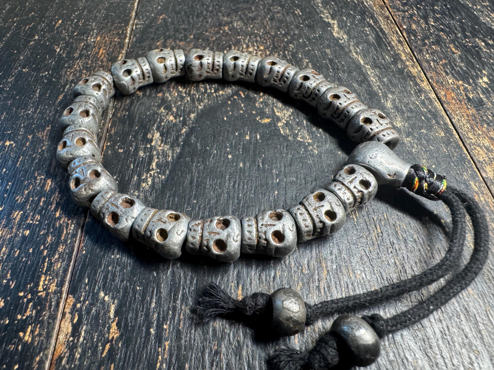 Tibetan Iron Skull Wrist Mala Bracelet, 18-Bead Charnel Ground Prayer Beads, Ad