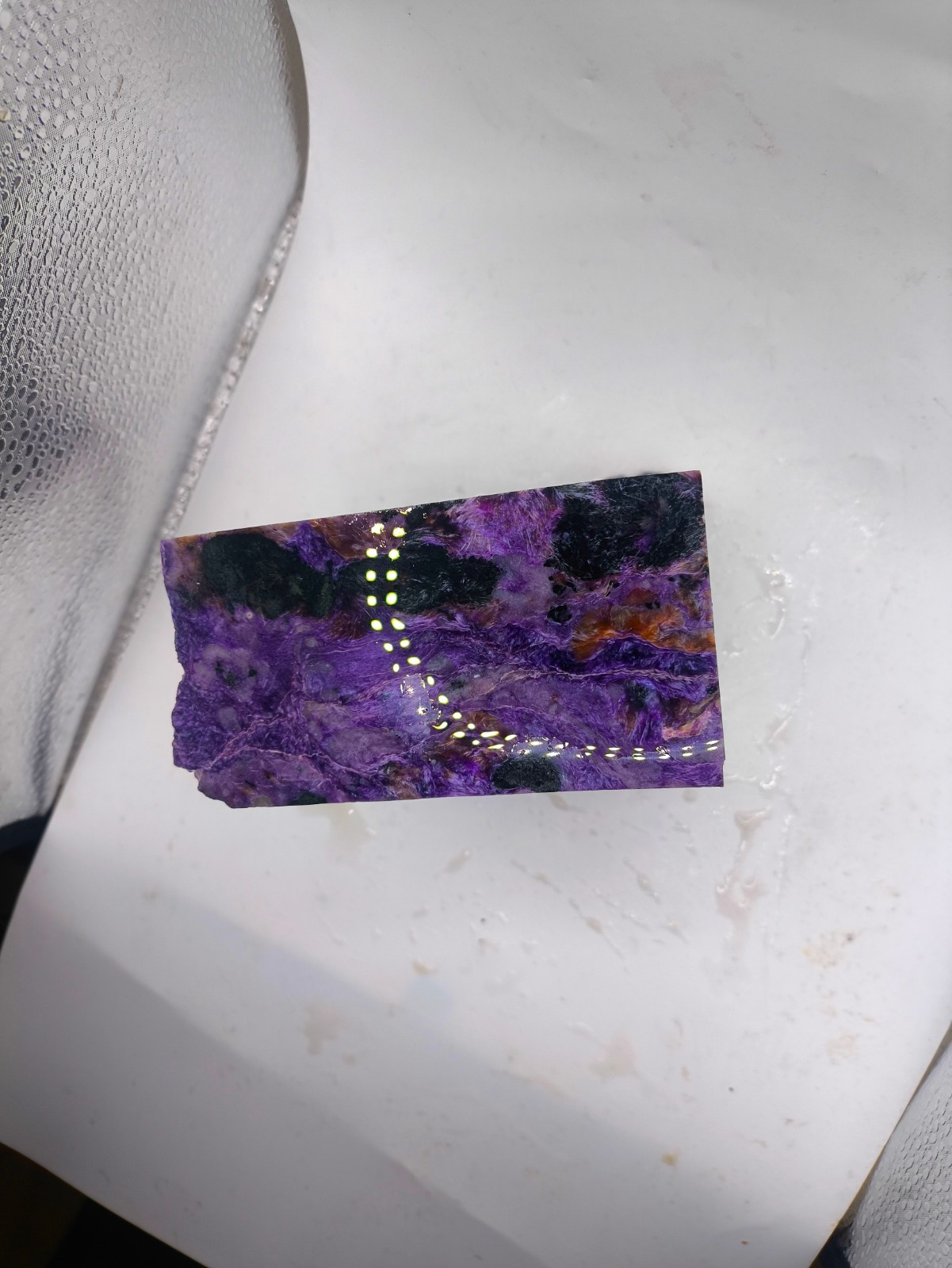 charoite 4.41 lb ing